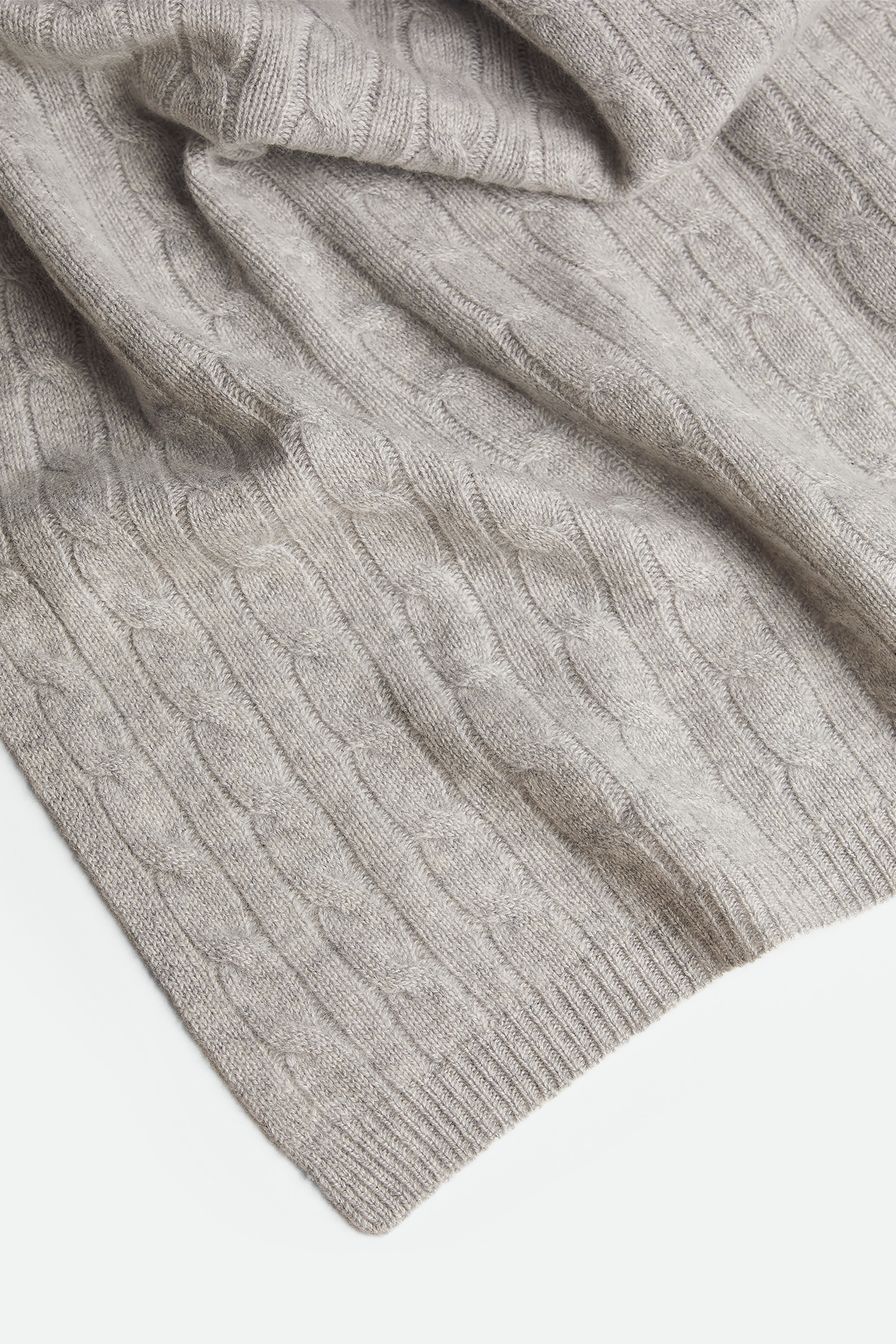 Cable Knit Baby Blanket 0