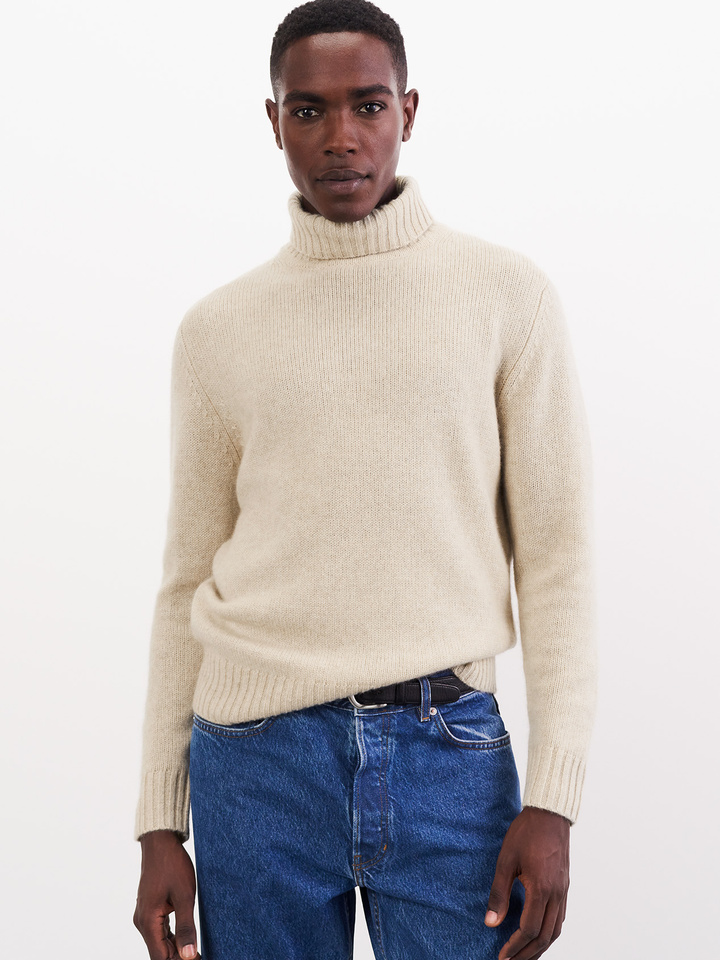 Men's Chunky Turtleneck - Soft Goat 