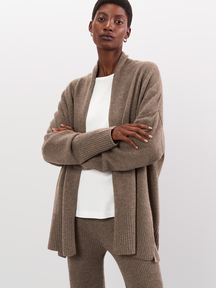 Oversize Cardigan - Soft Goat - Knitted 