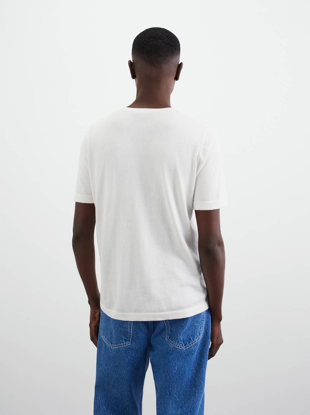 white knit t shirt