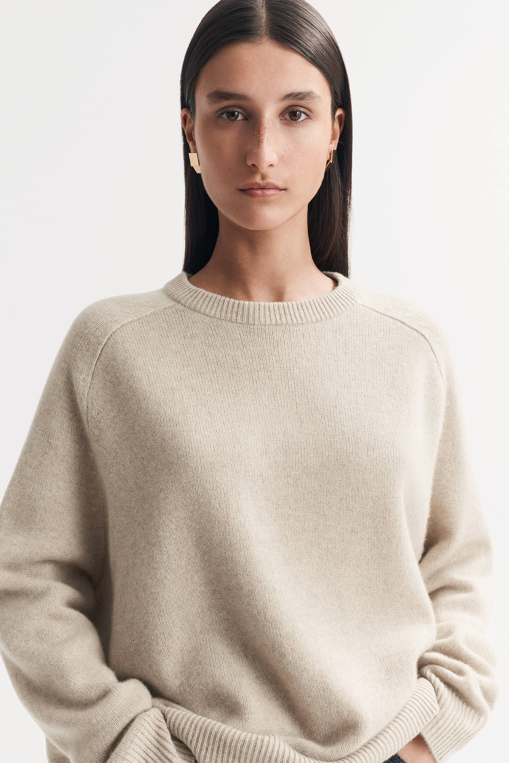 Boyfriend Crewneck - Tops - Natural Sand | Soft Goat