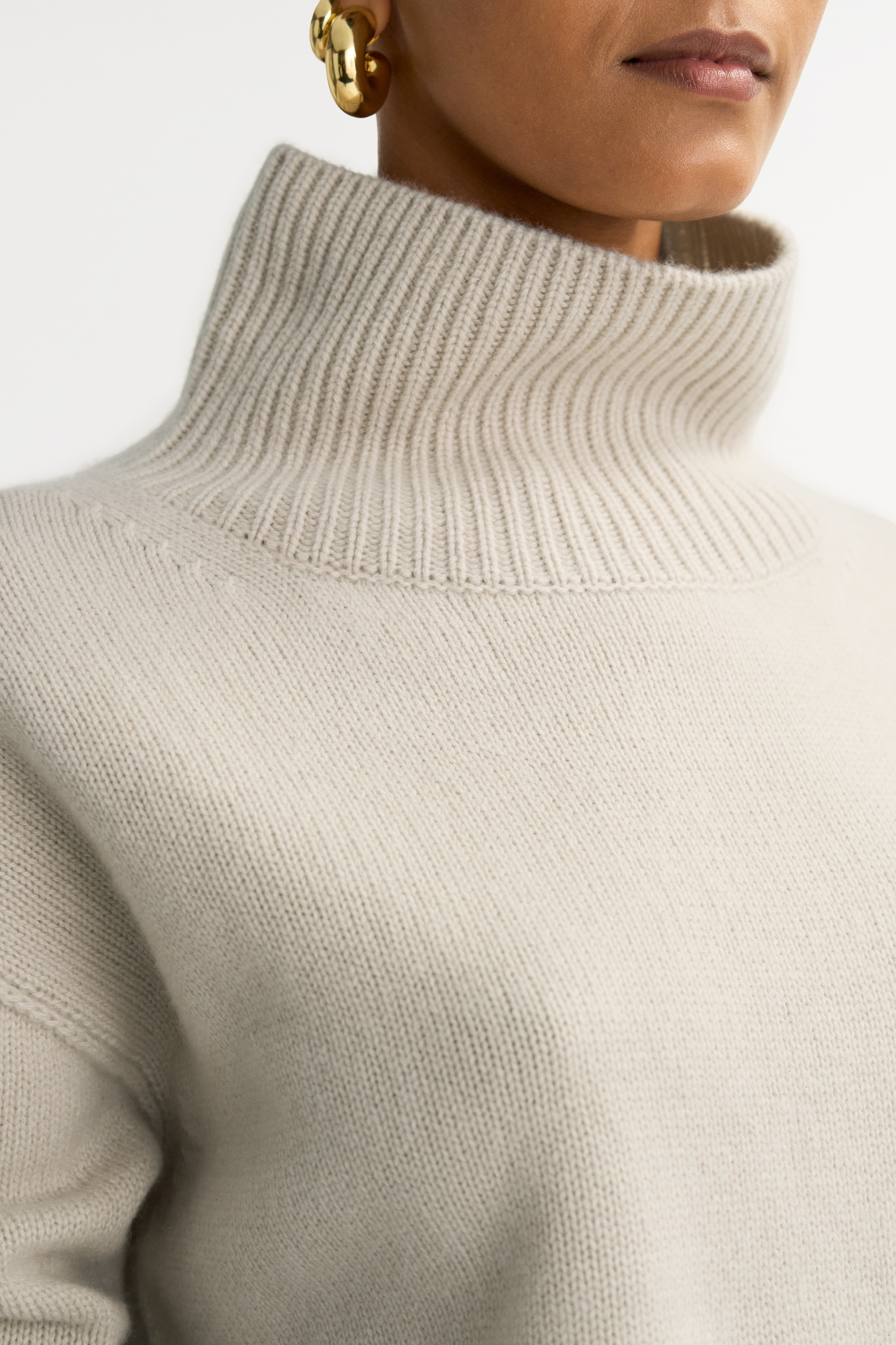 Boyfriend Turtleneck 4