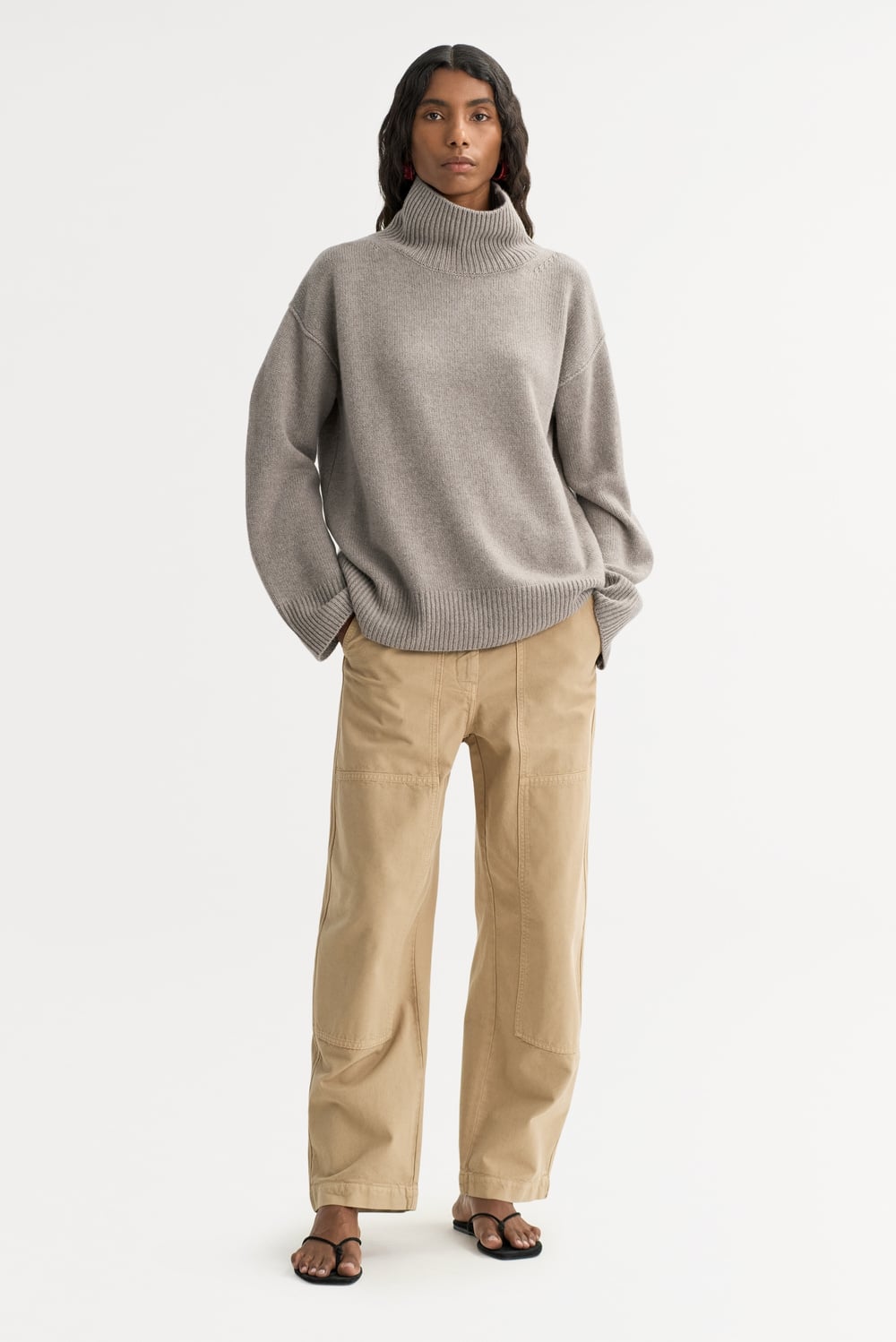 Boyfriend Turtleneck - Turtlenecks - Greige | Soft Goat