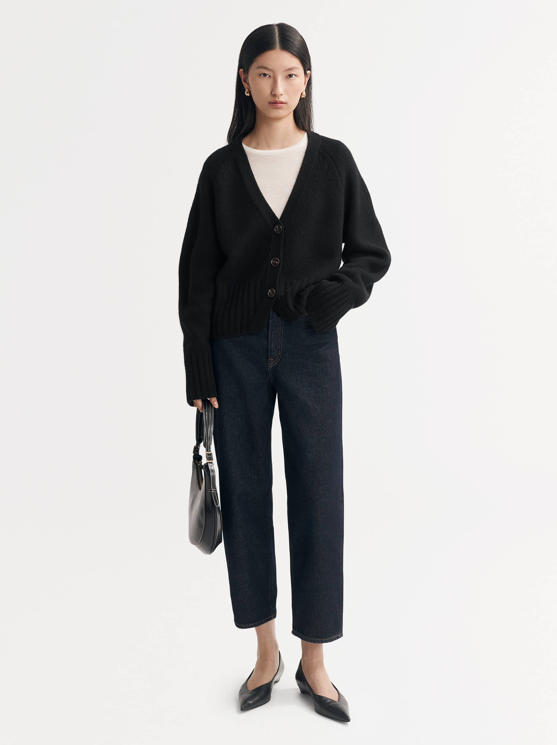 V-neck Cardigan 0