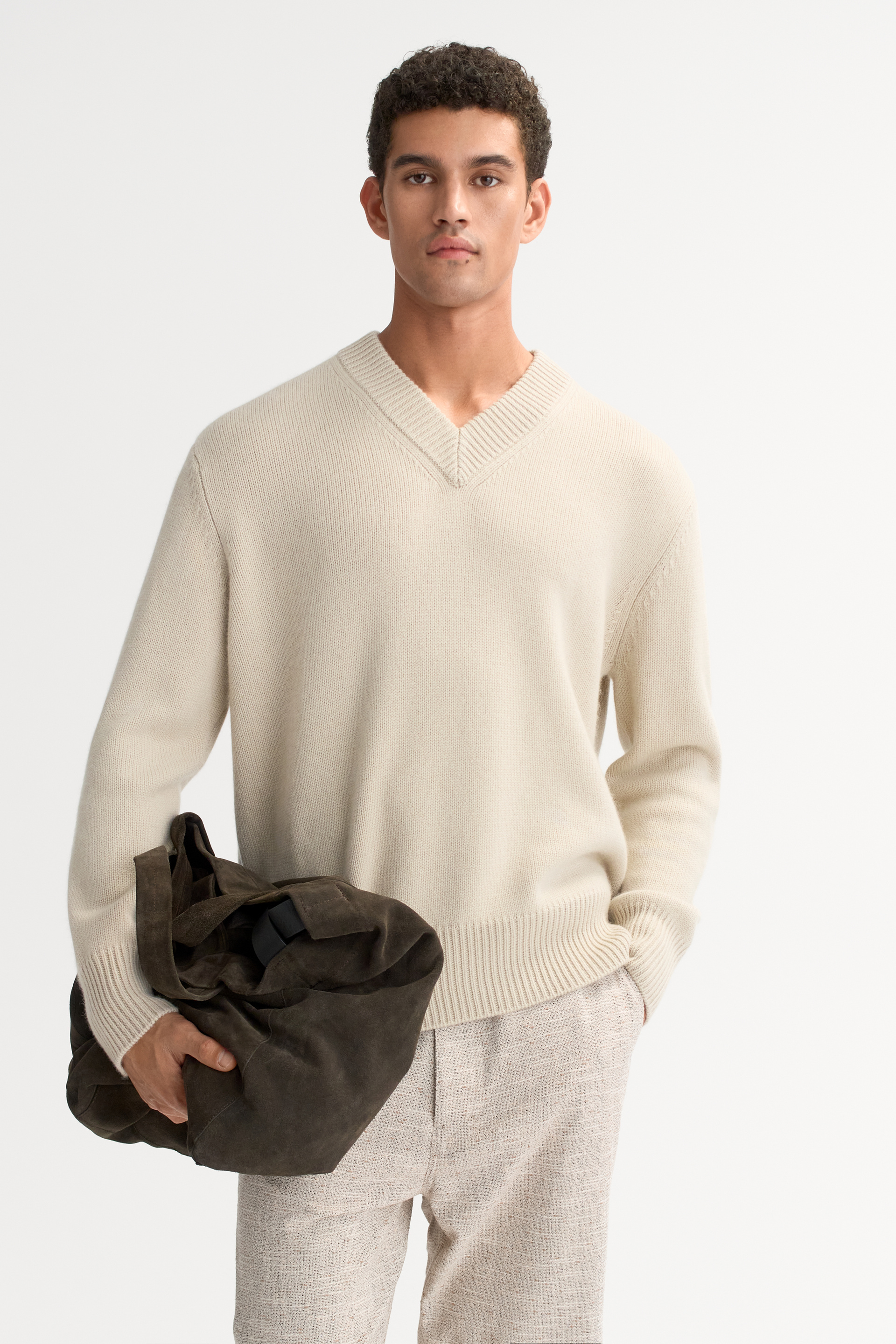 Men's V-neck 2