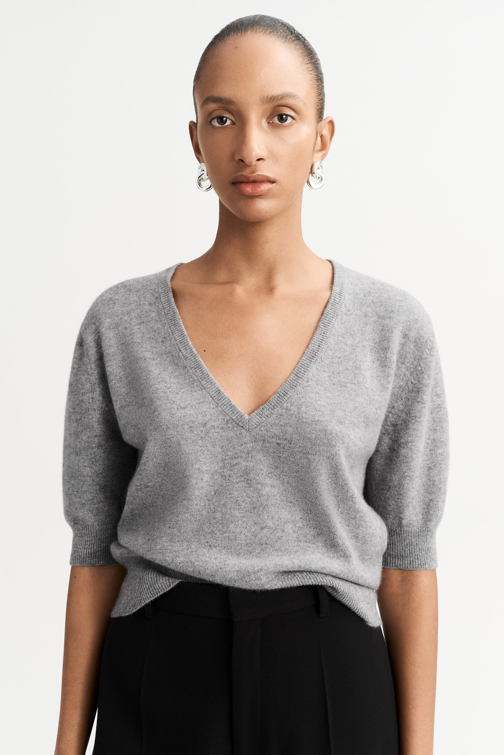 V-neck T-shirt - Shortsleeves - Feather White | Soft Goat