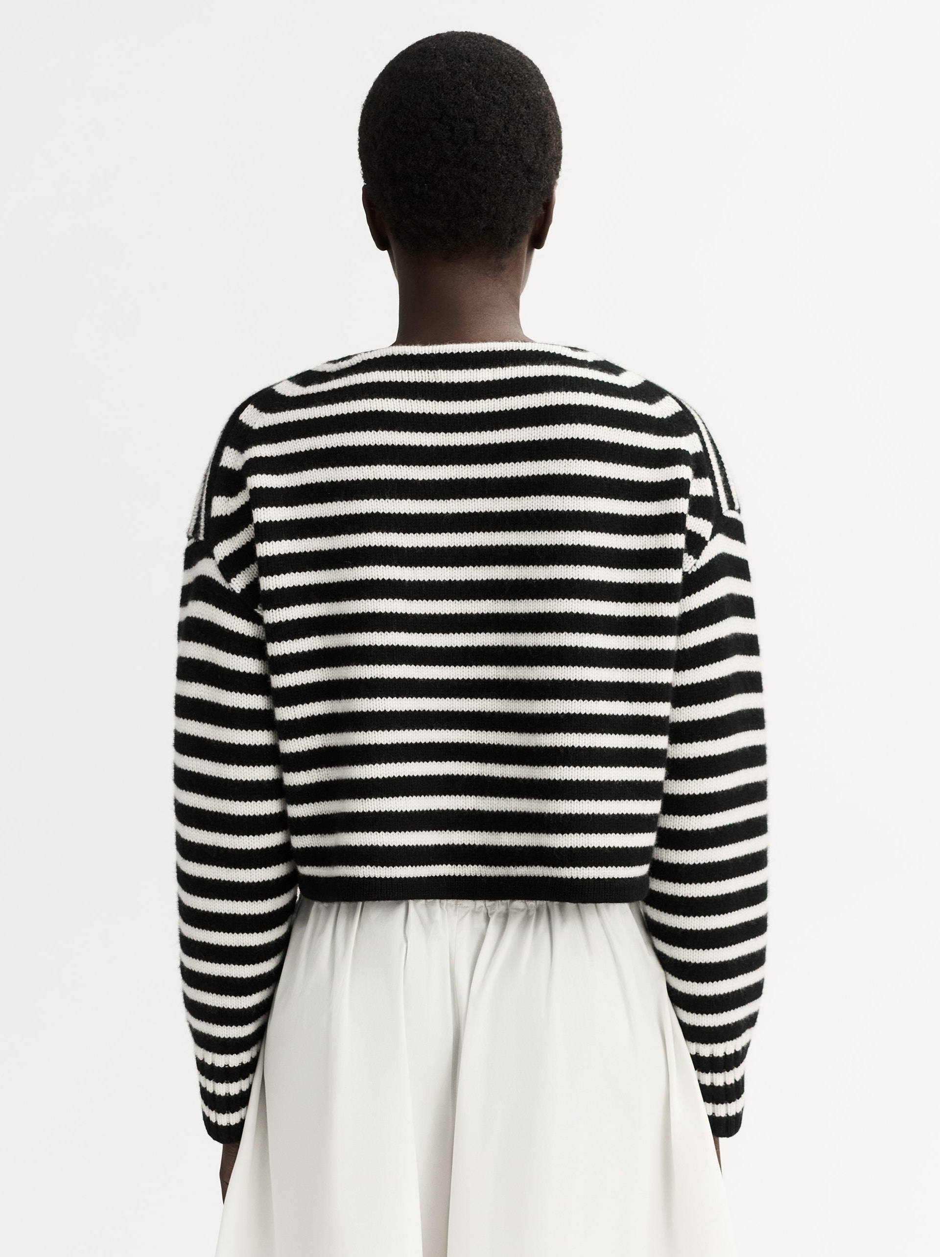 Short Cardigan 3
