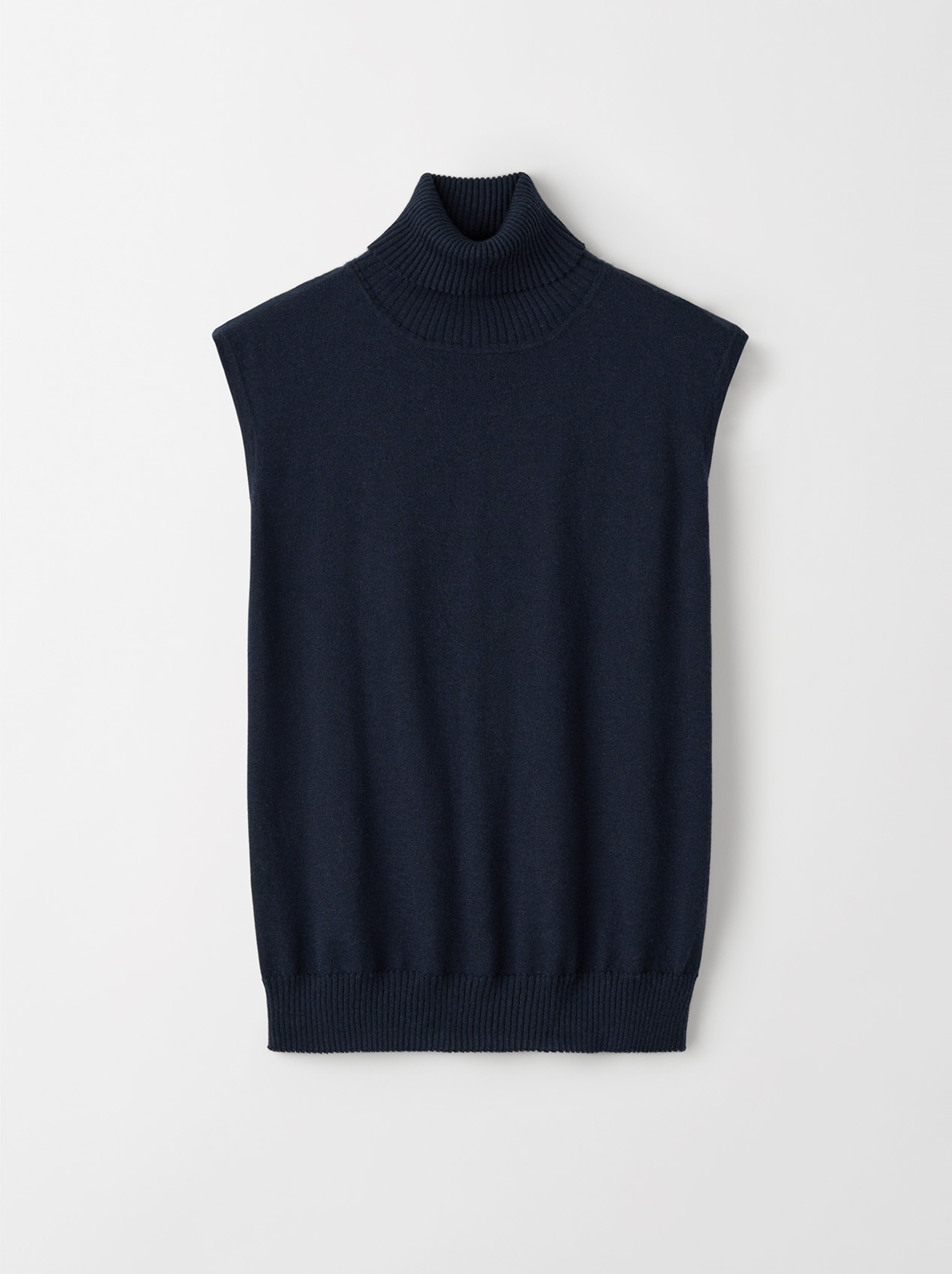 Featherlight Singlet 1