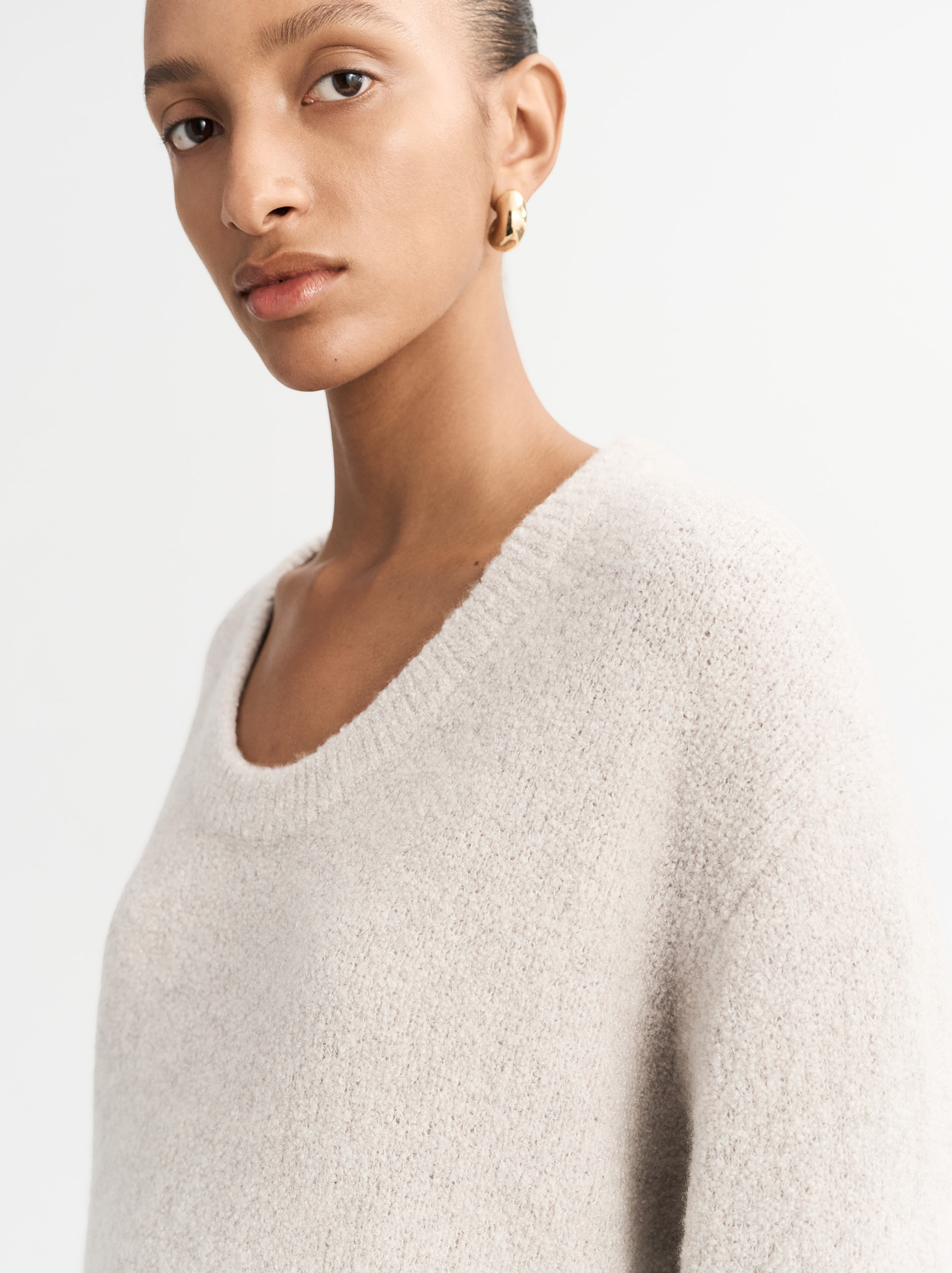 Boucle Crewneck 4