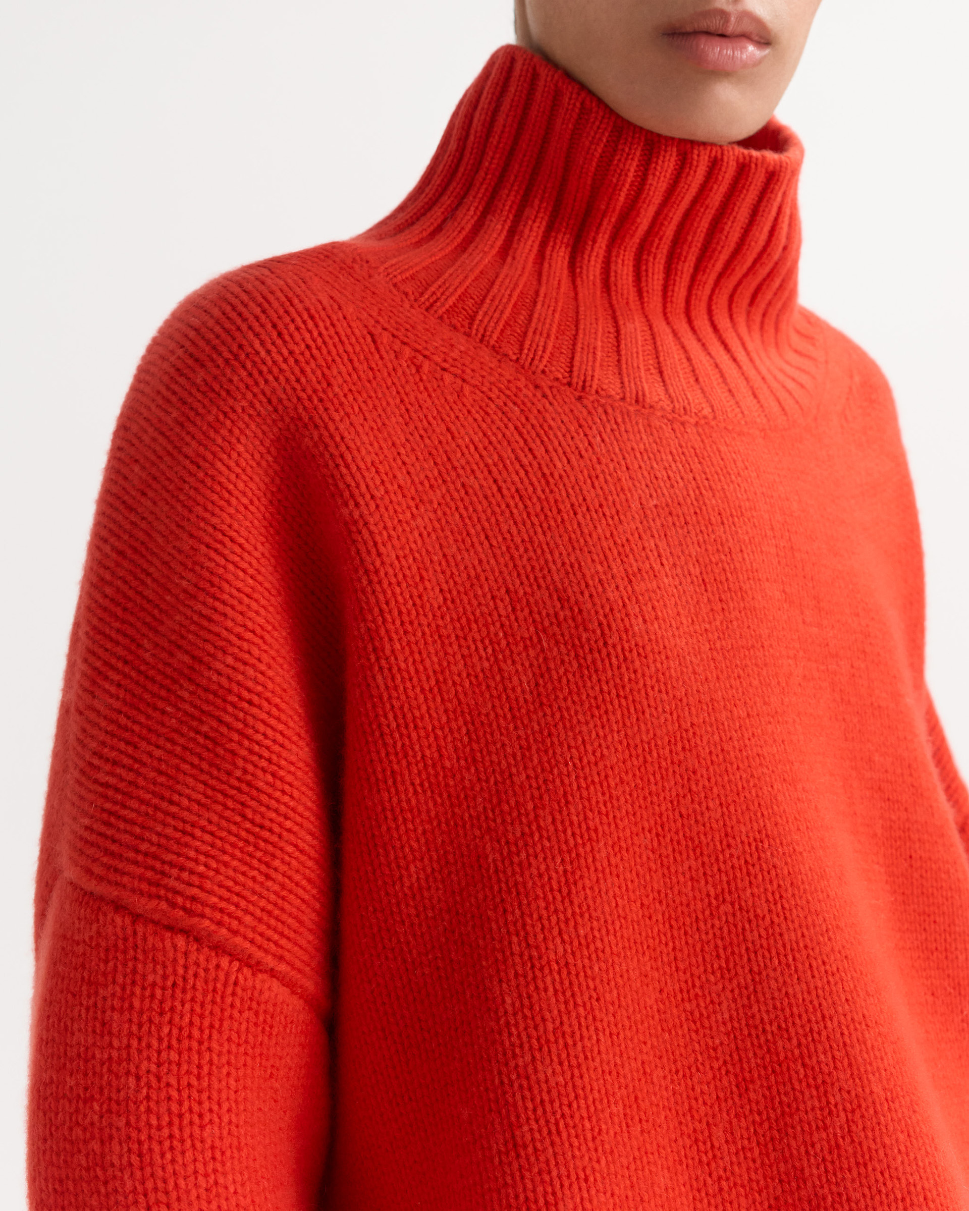 Girlfriend turtleneck 4