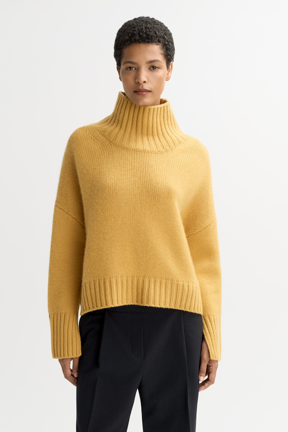 Girlfriend Turtleneck - Turtlenecks - Fuchsia | Soft Goat