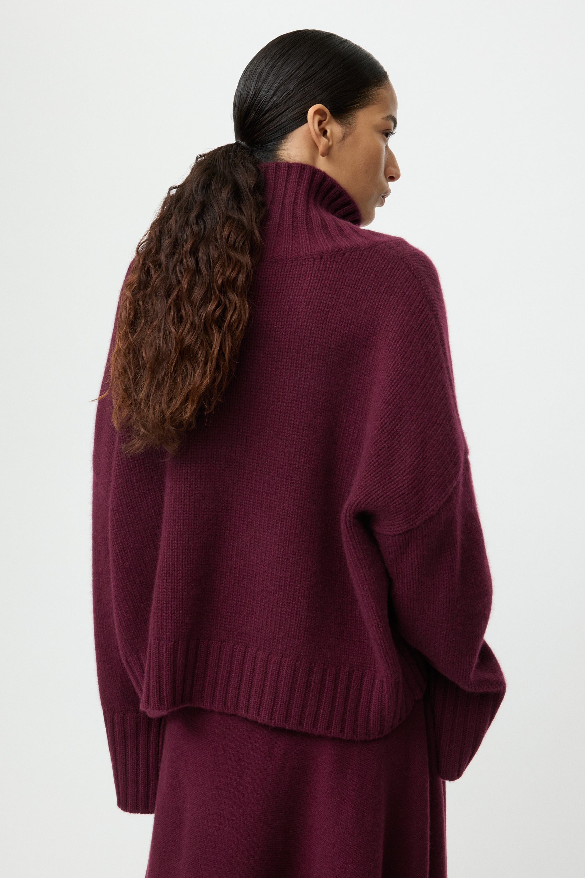 Girlfriend turtleneck 3