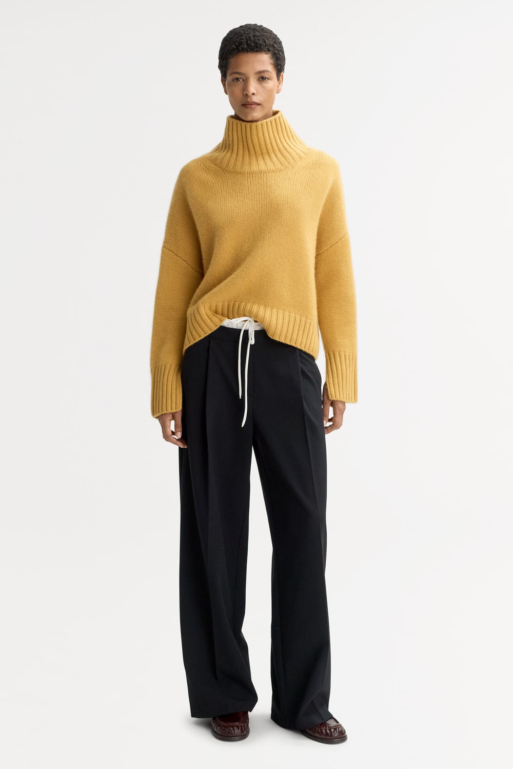 Girlfriend turtleneck - Turtlenecks - Greige | Soft Goat