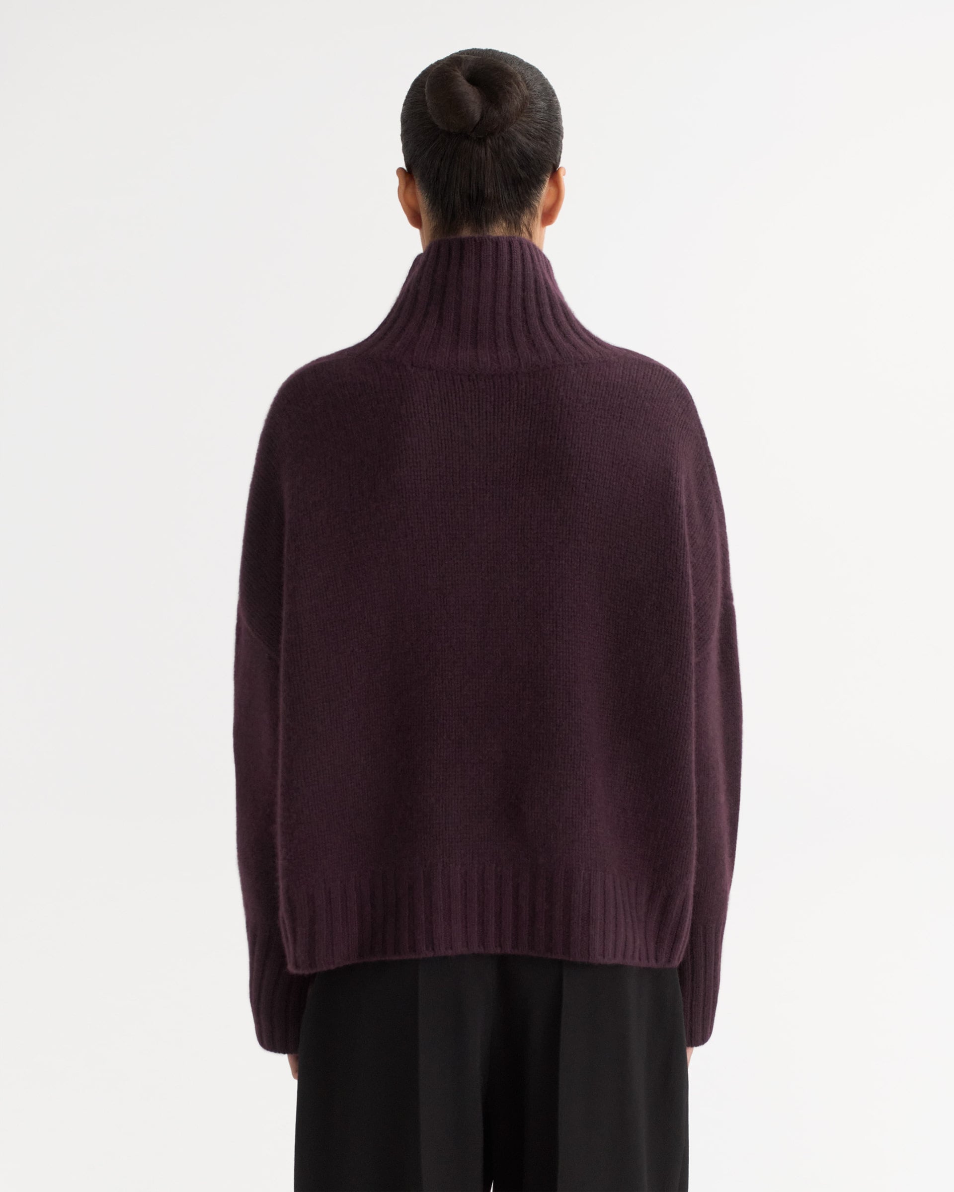 Girlfriend turtleneck 3