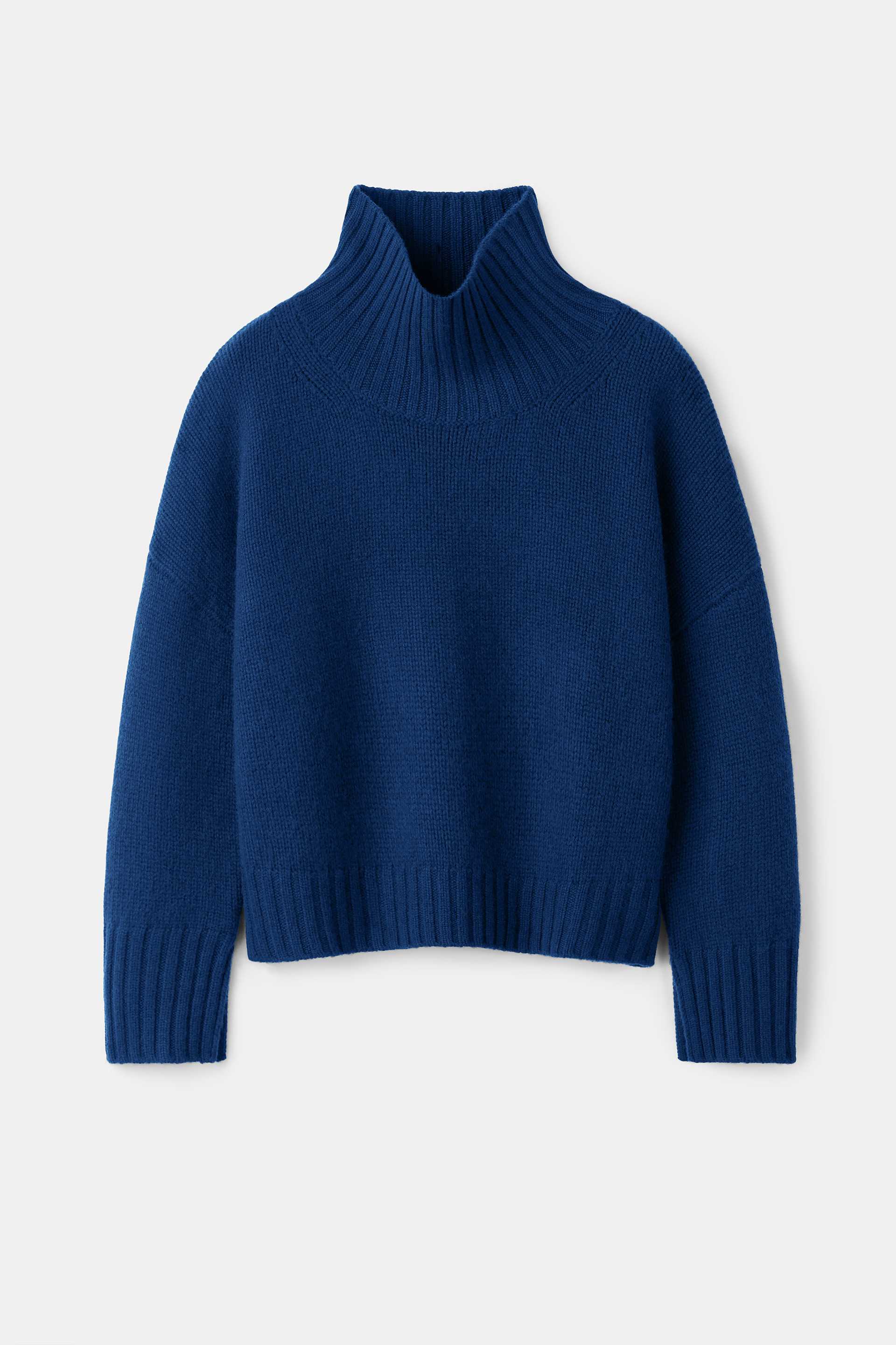 Girlfriend turtleneck 0