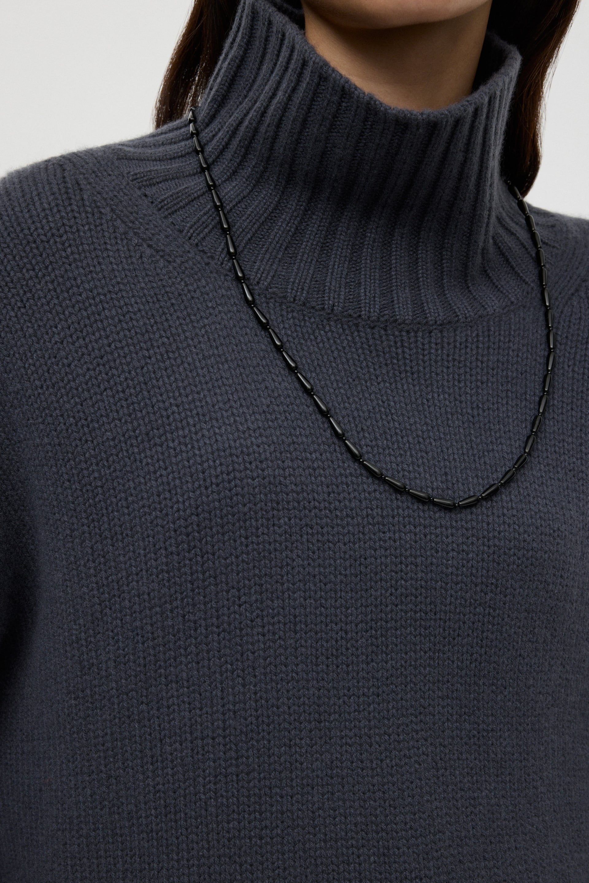 Girlfriend turtleneck 4