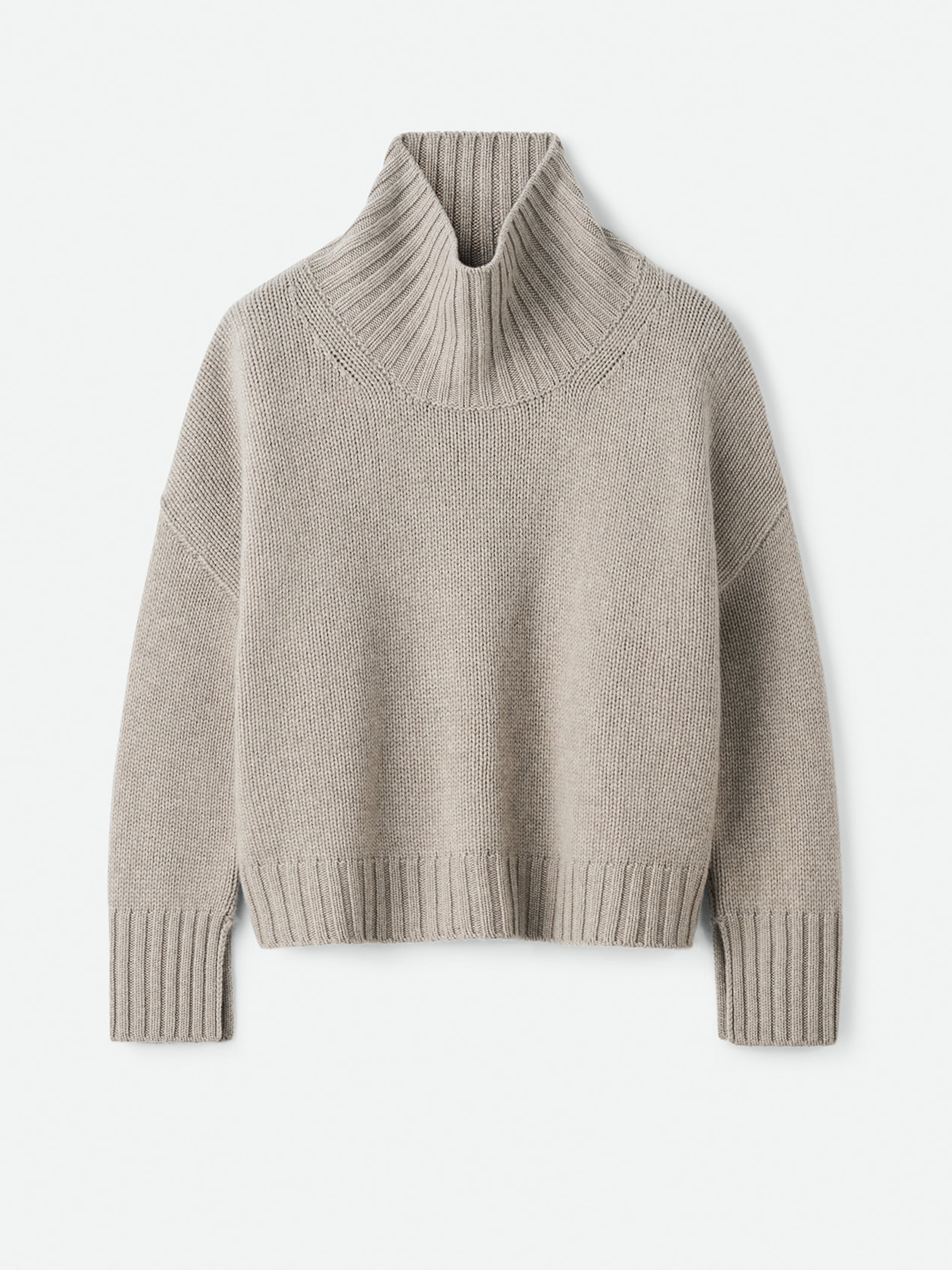 Girlfriend turtleneck Greige 1