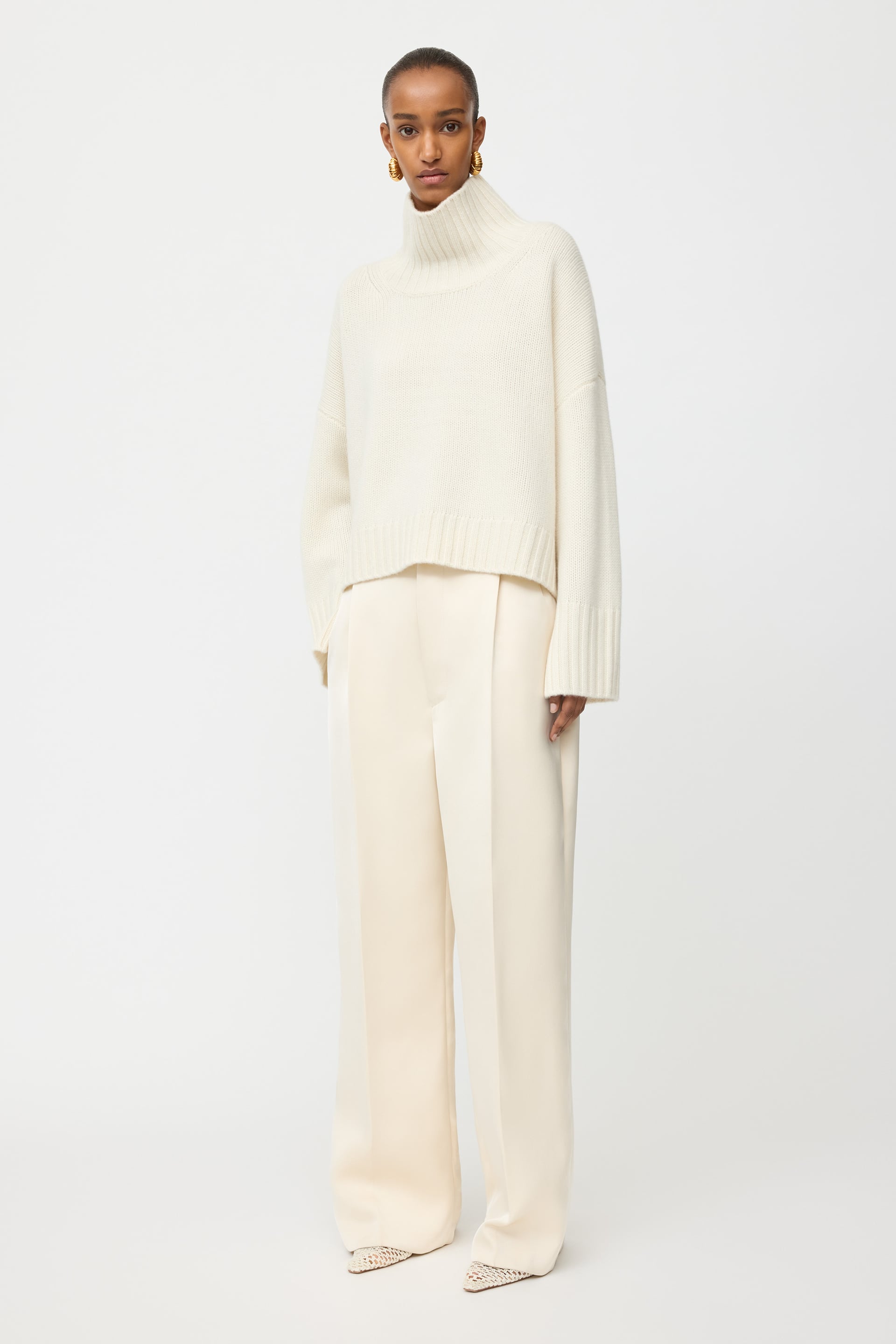 Girlfriend turtleneck 0