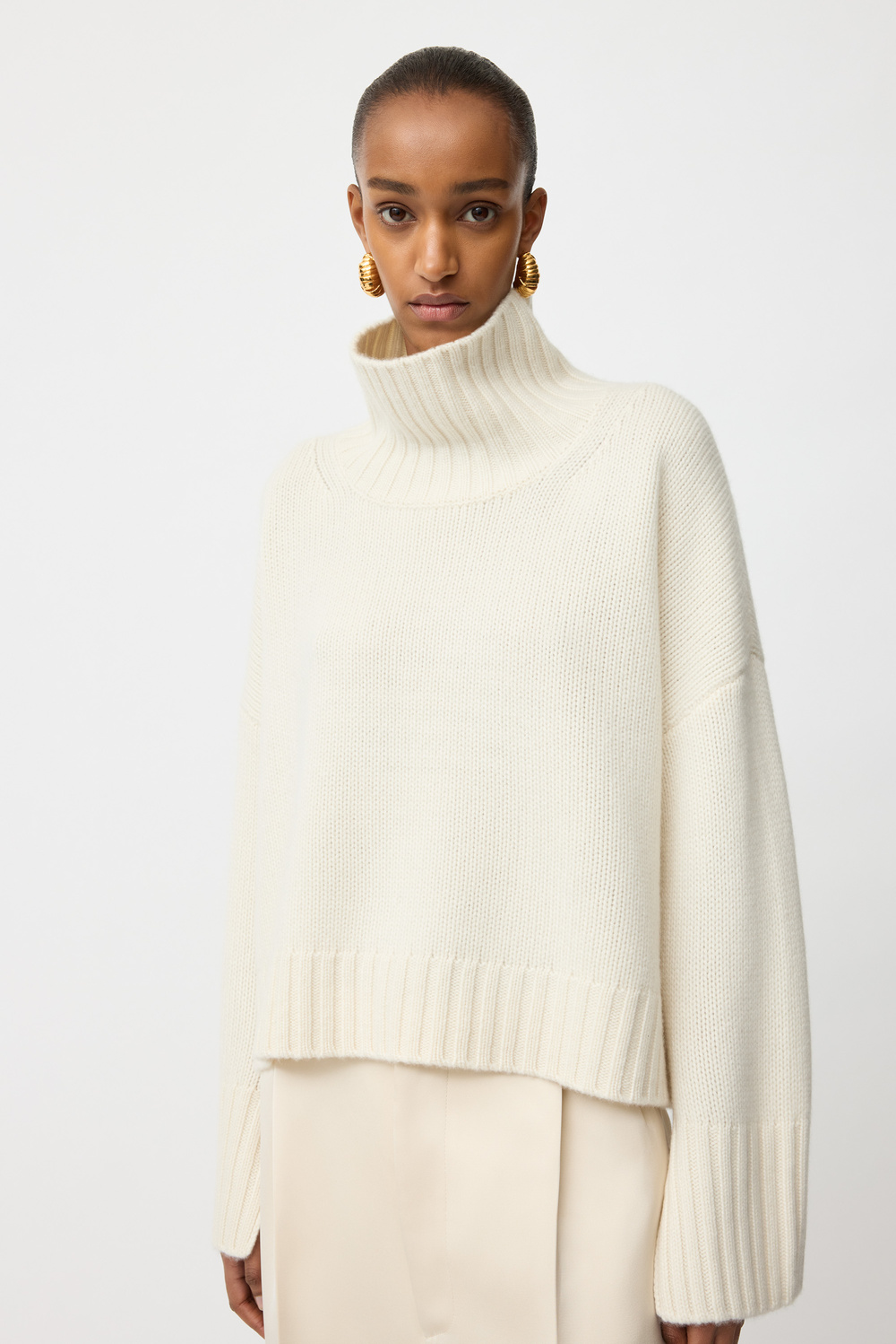 Girlfriend Turtleneck - Turtlenecks - Fuchsia | Soft Goat