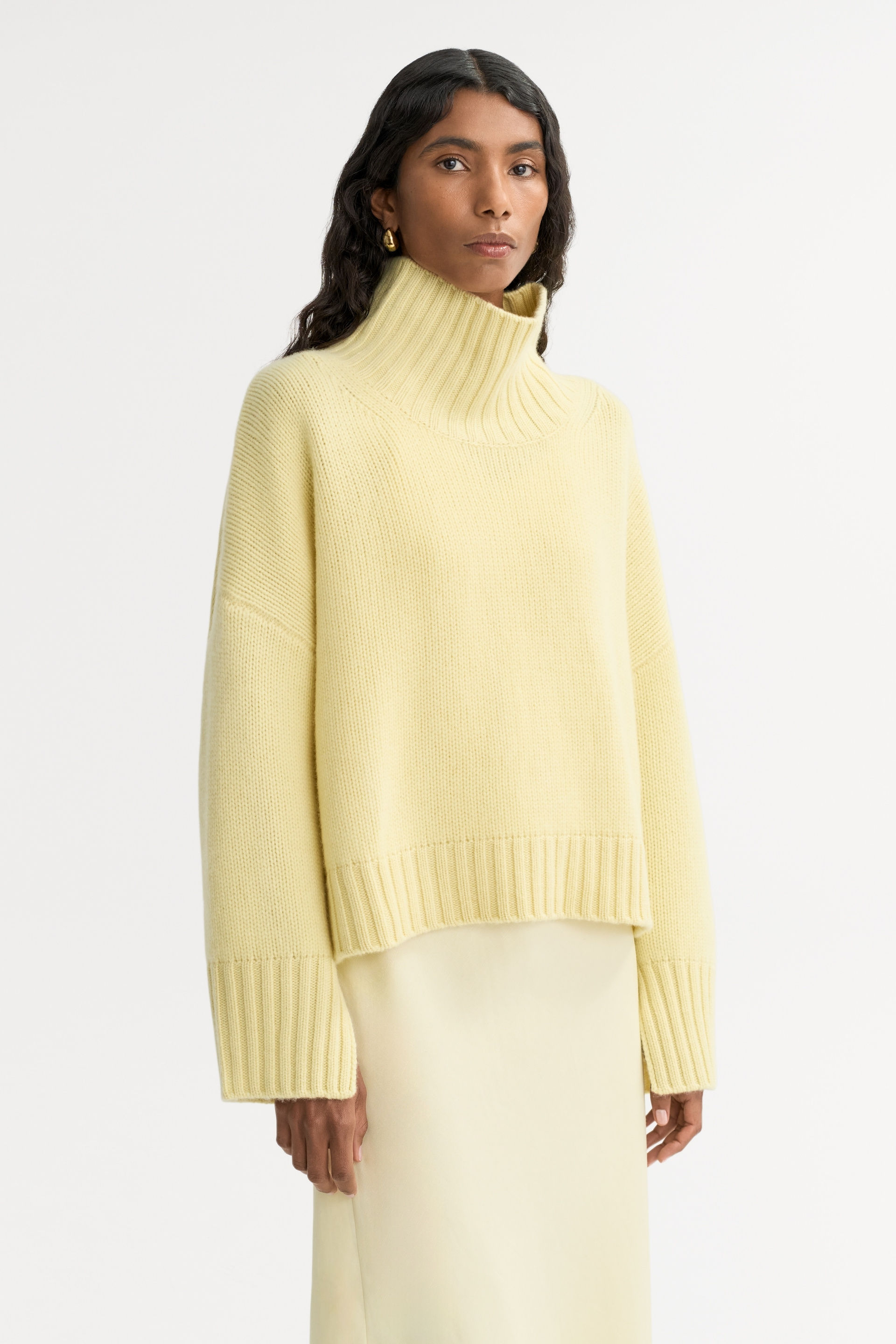 Girlfriend turtleneck 2