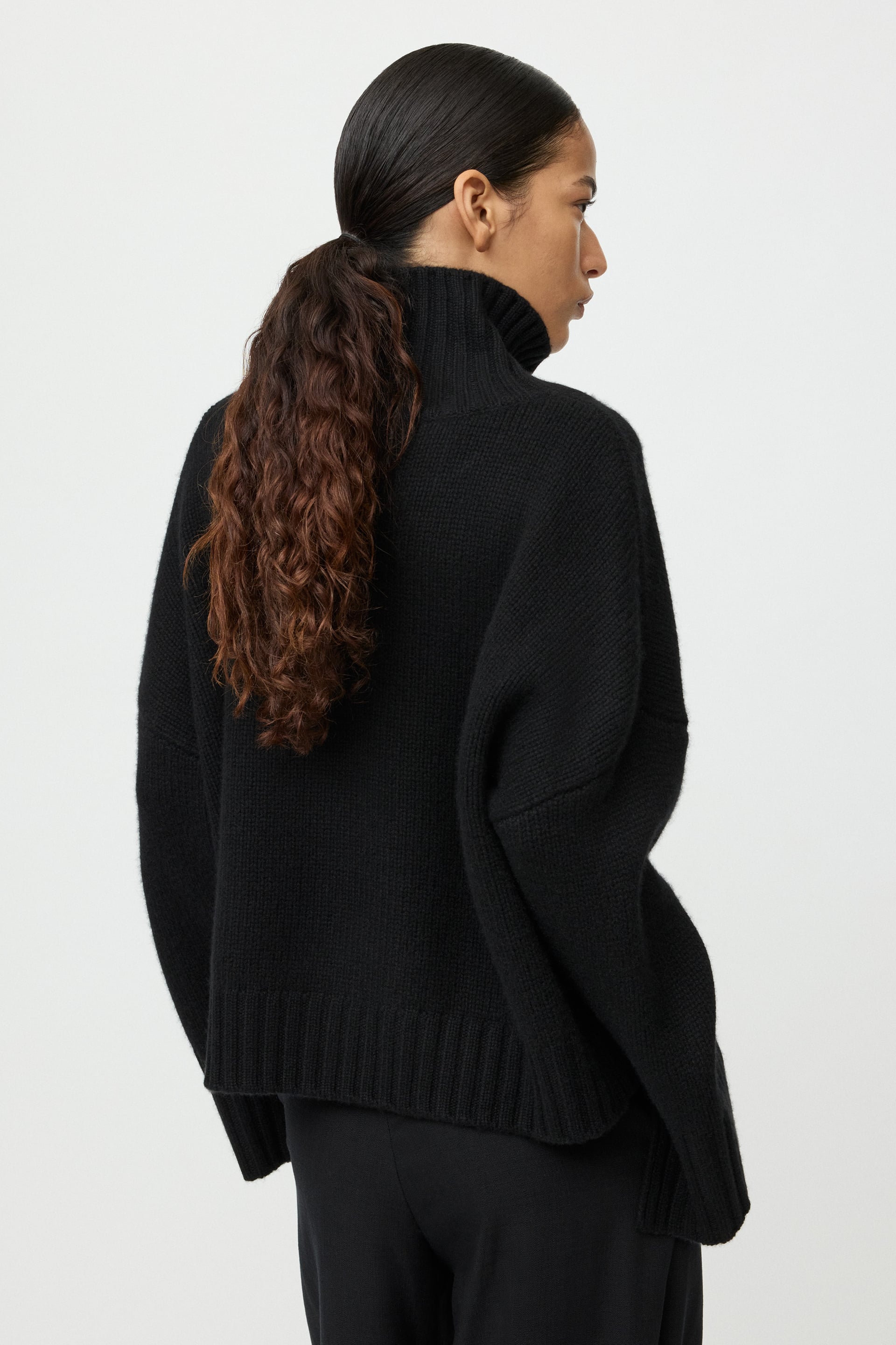 Girlfriend turtleneck 3