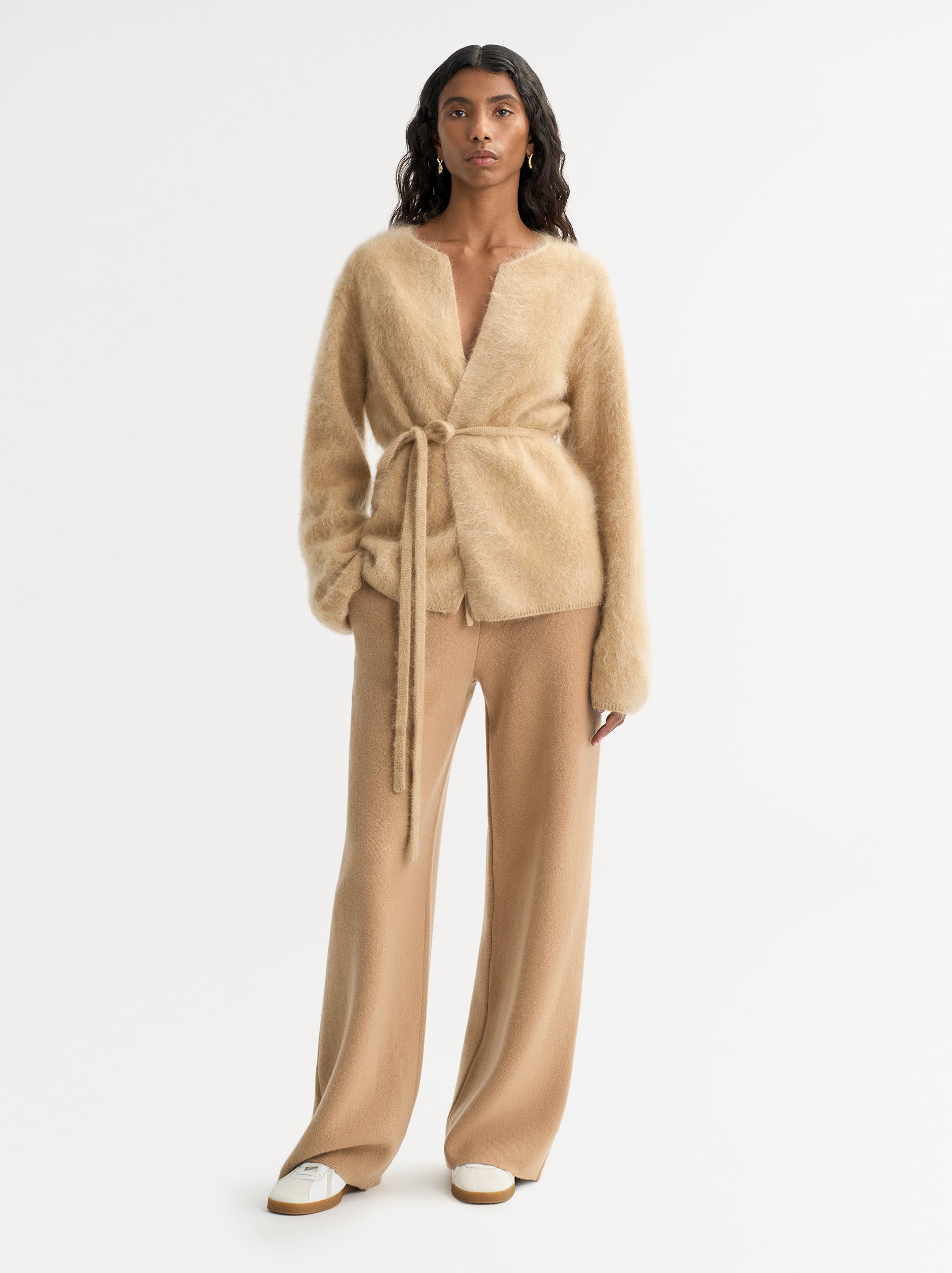 Brushed Cardigan Camel 2