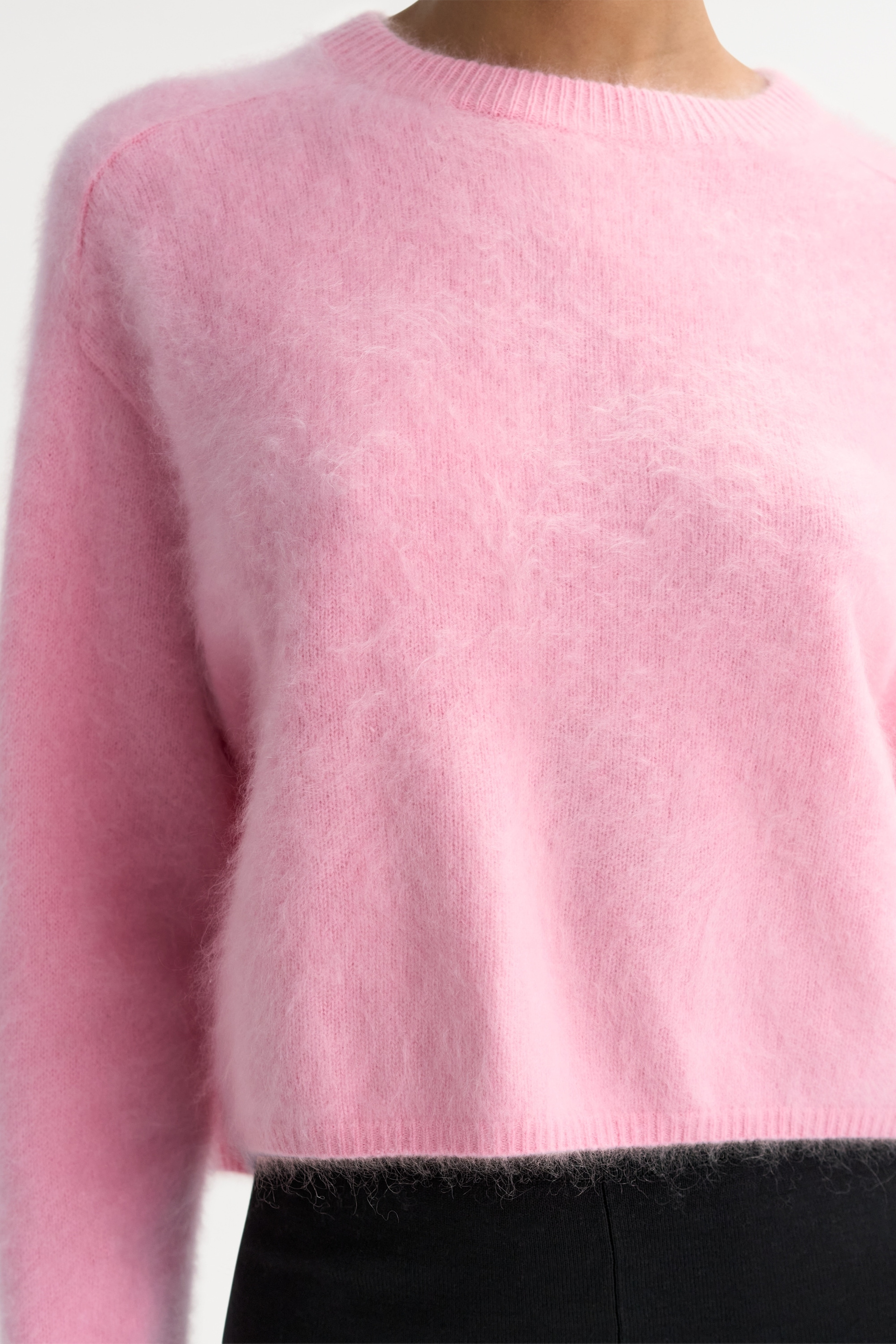 Brushed crewneck 4