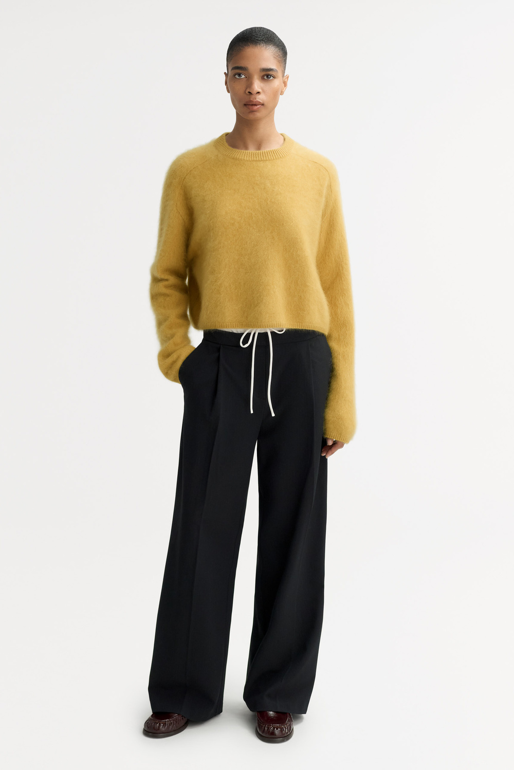 boohoo レギュラーフィット 刺繍入り クロシェ風 ニット brown MIXヤーンニット