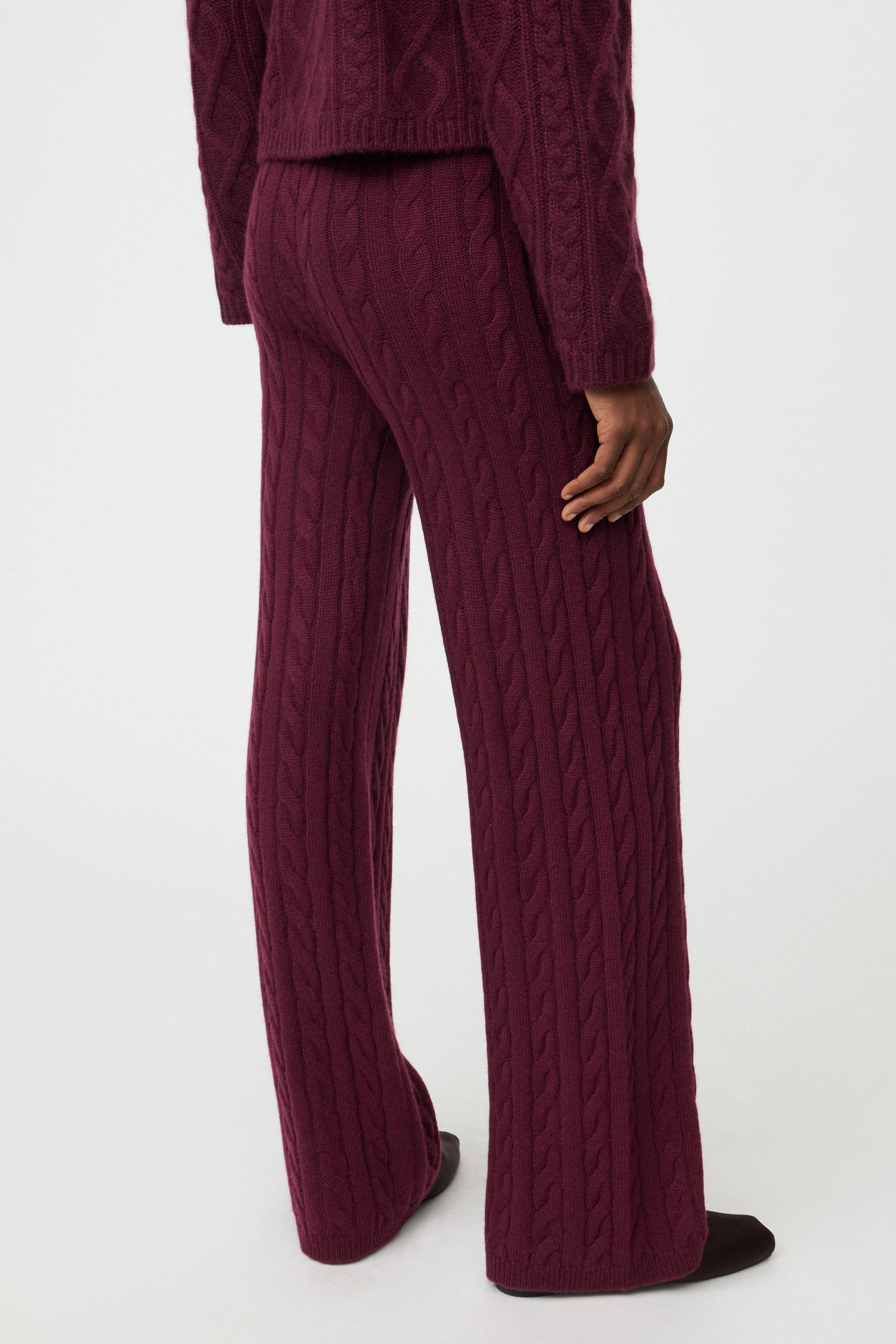 Cable Knit Pants 3