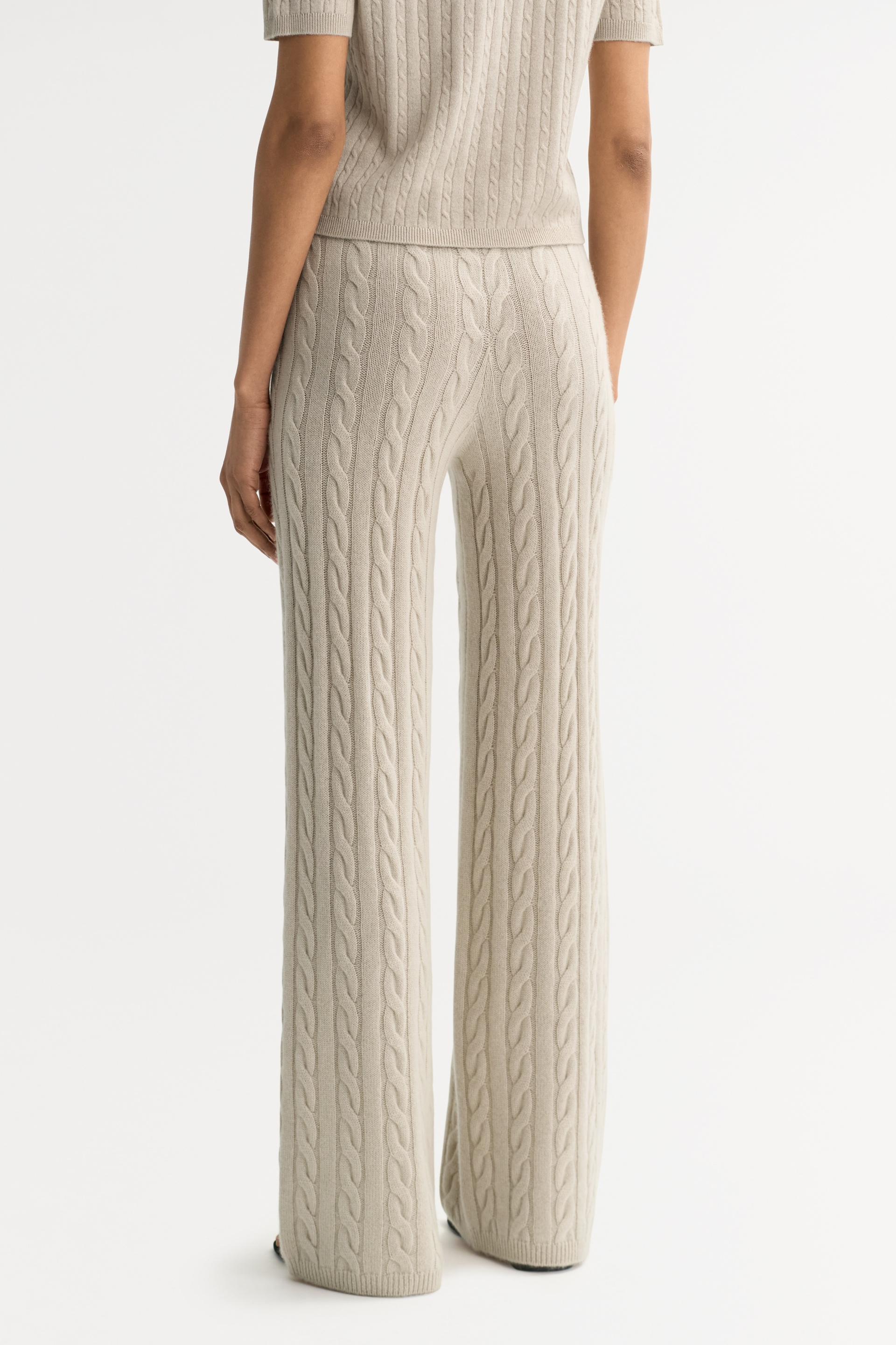 Cable knit pants 3