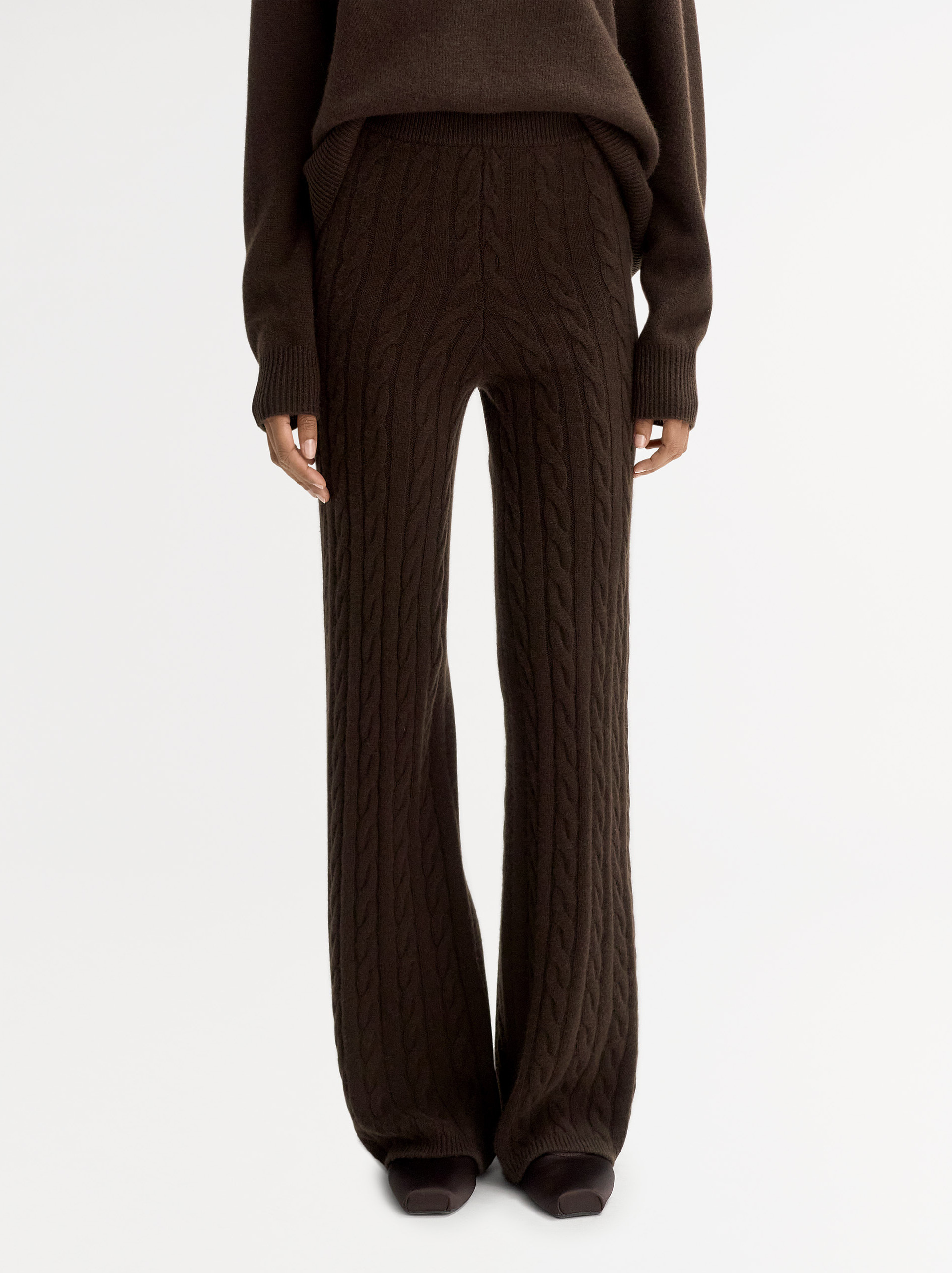 Cable knit pants 2
