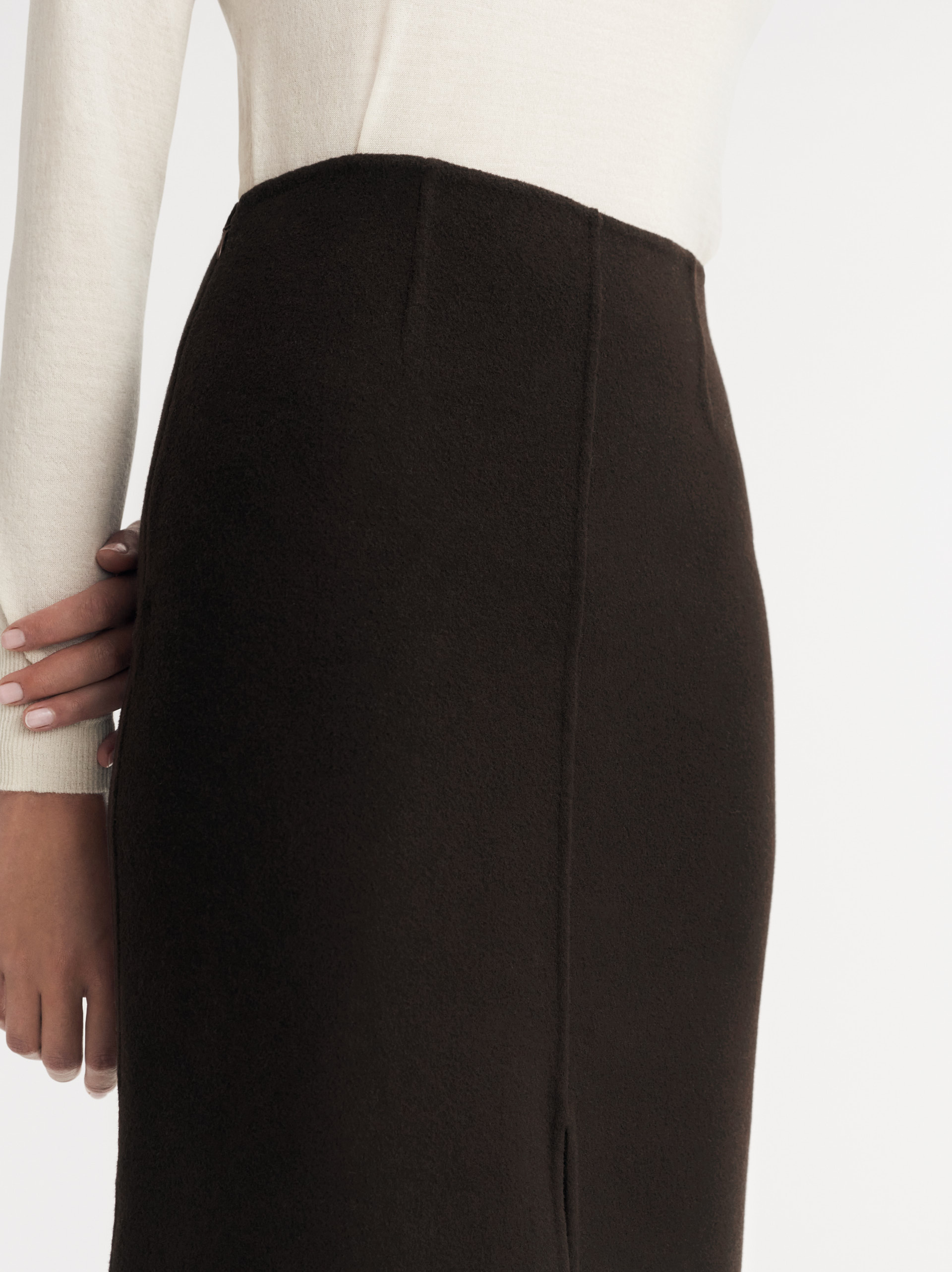 Woven skirt 5