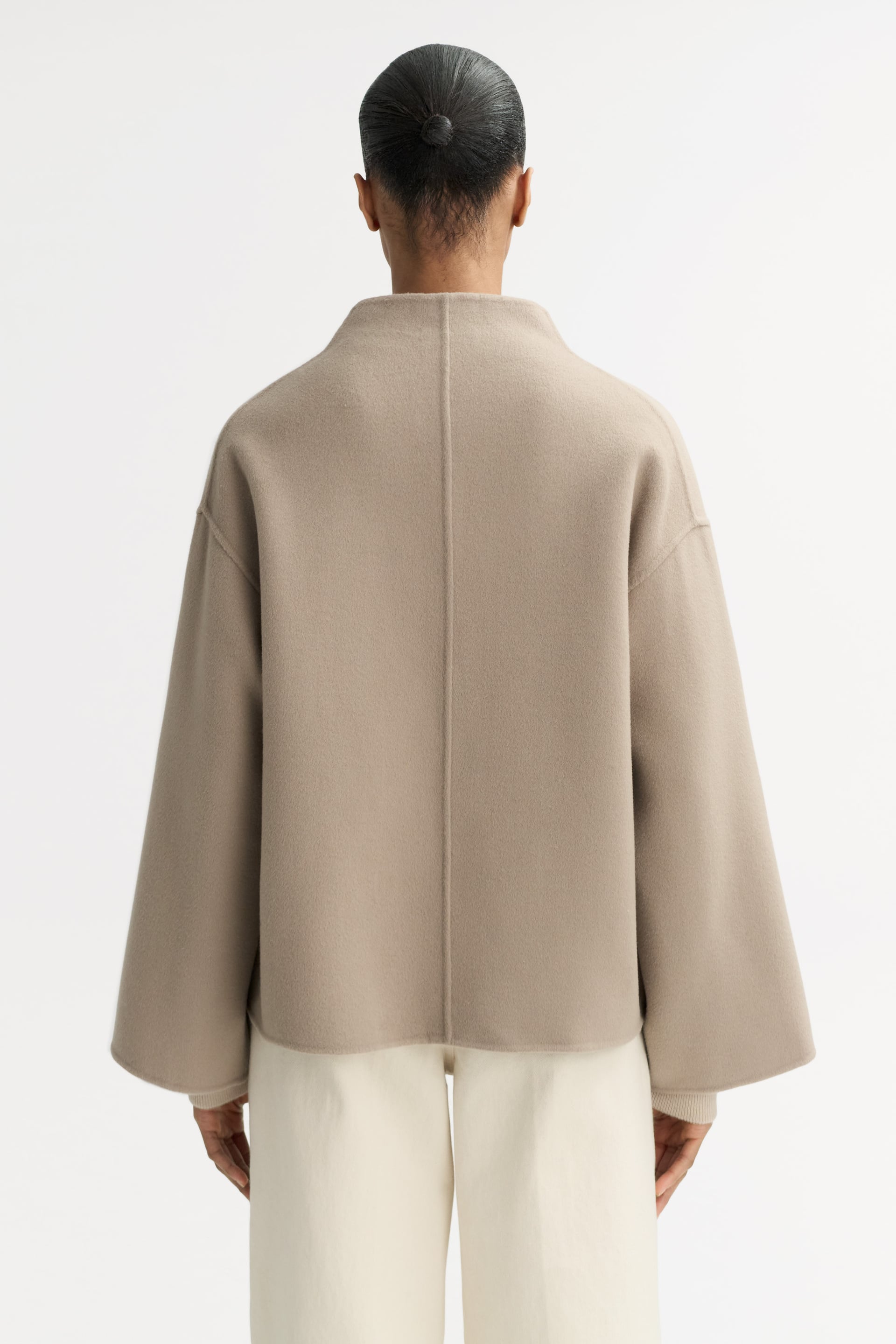 Short jacket 3