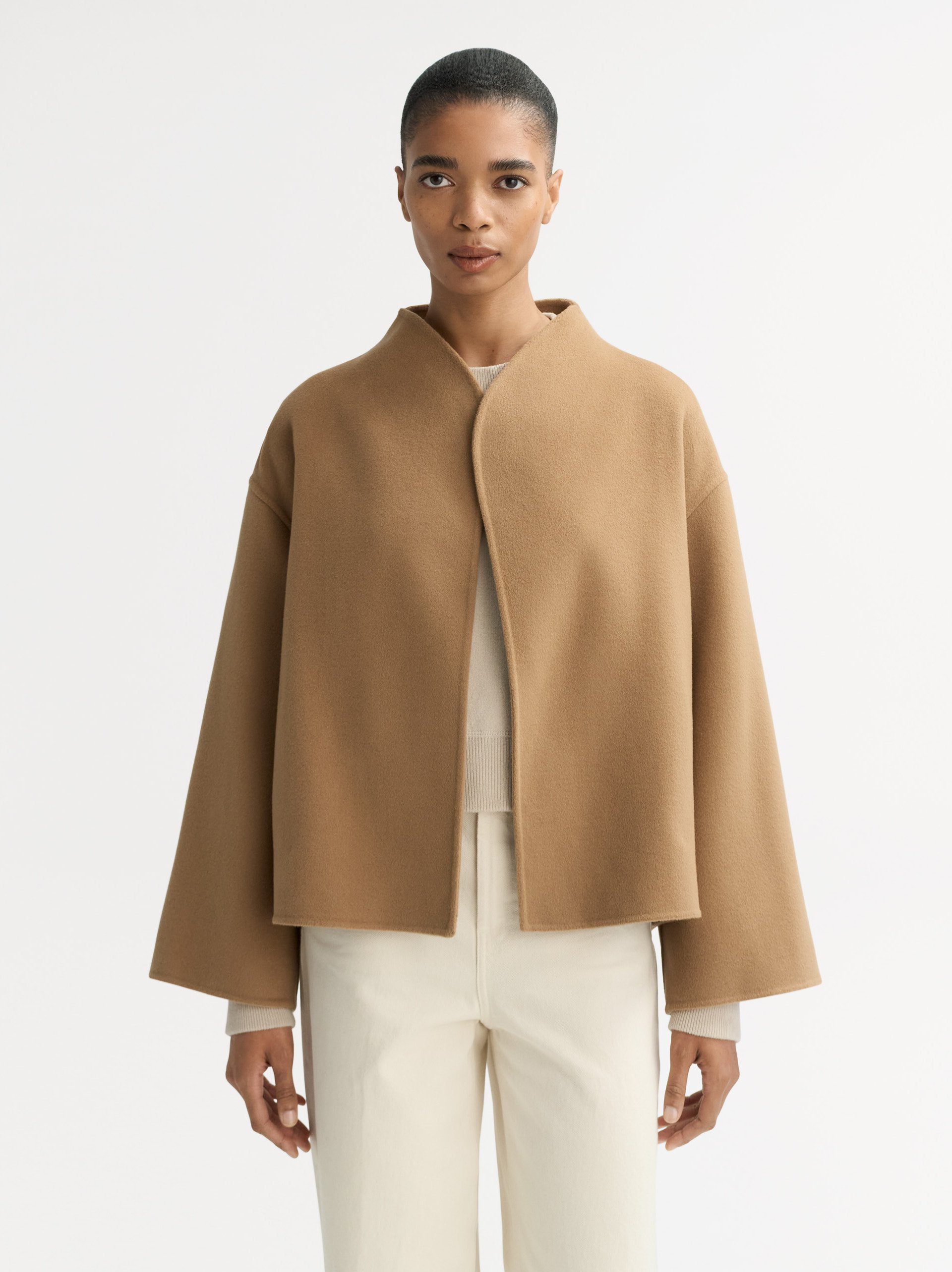 Short jacket Camel 2