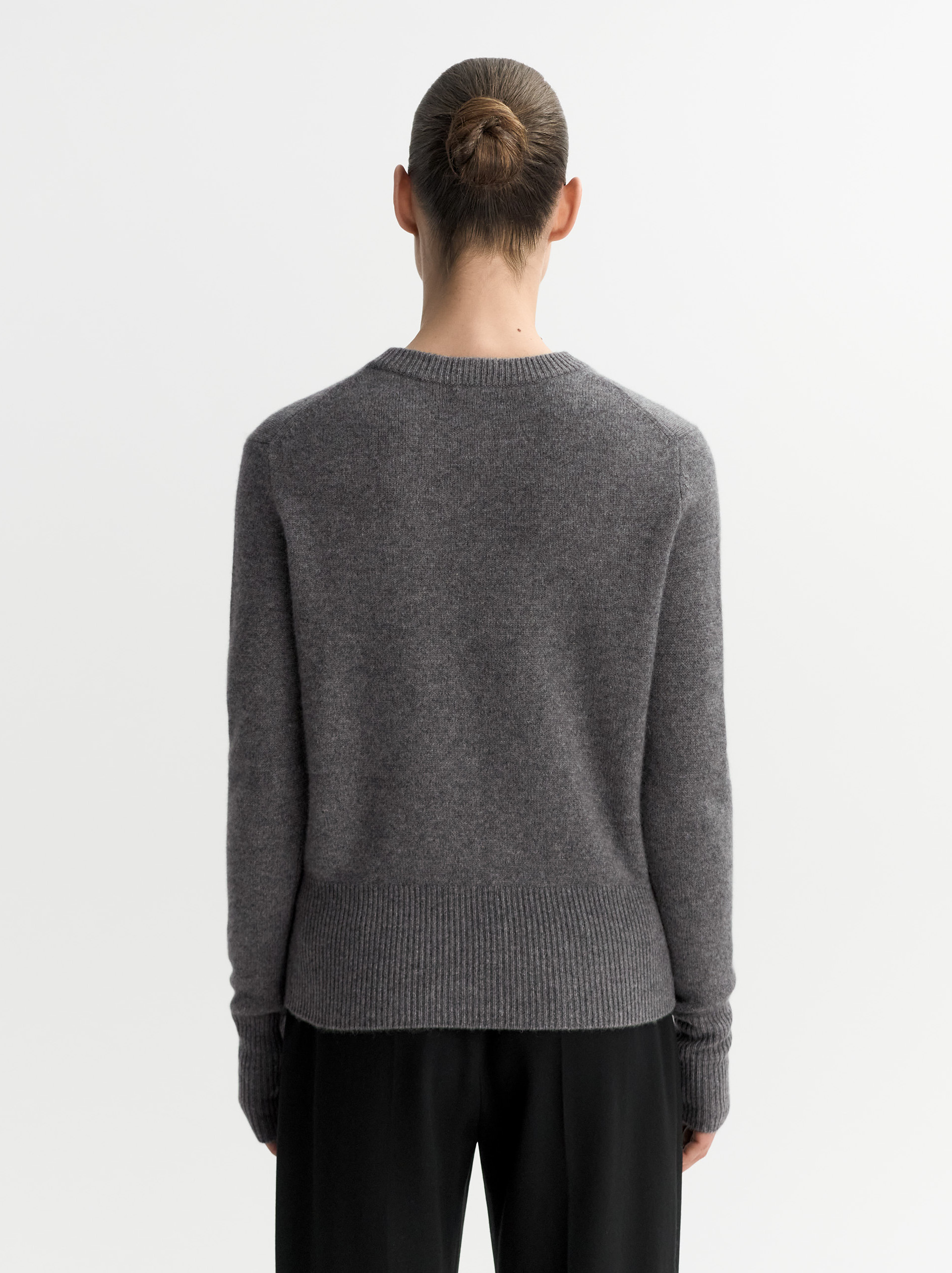 Classic crewneck 3