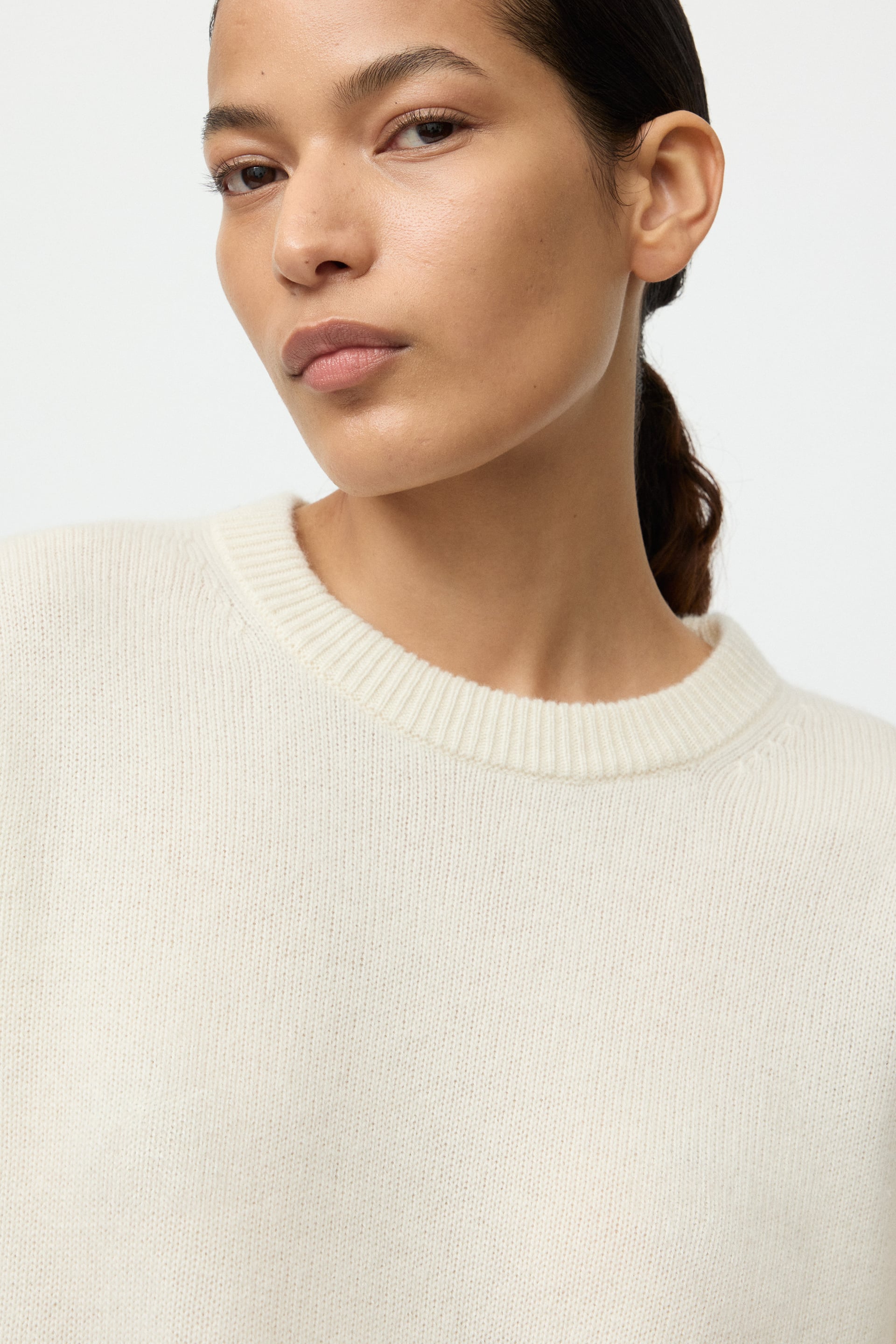 Classic crewneck 4