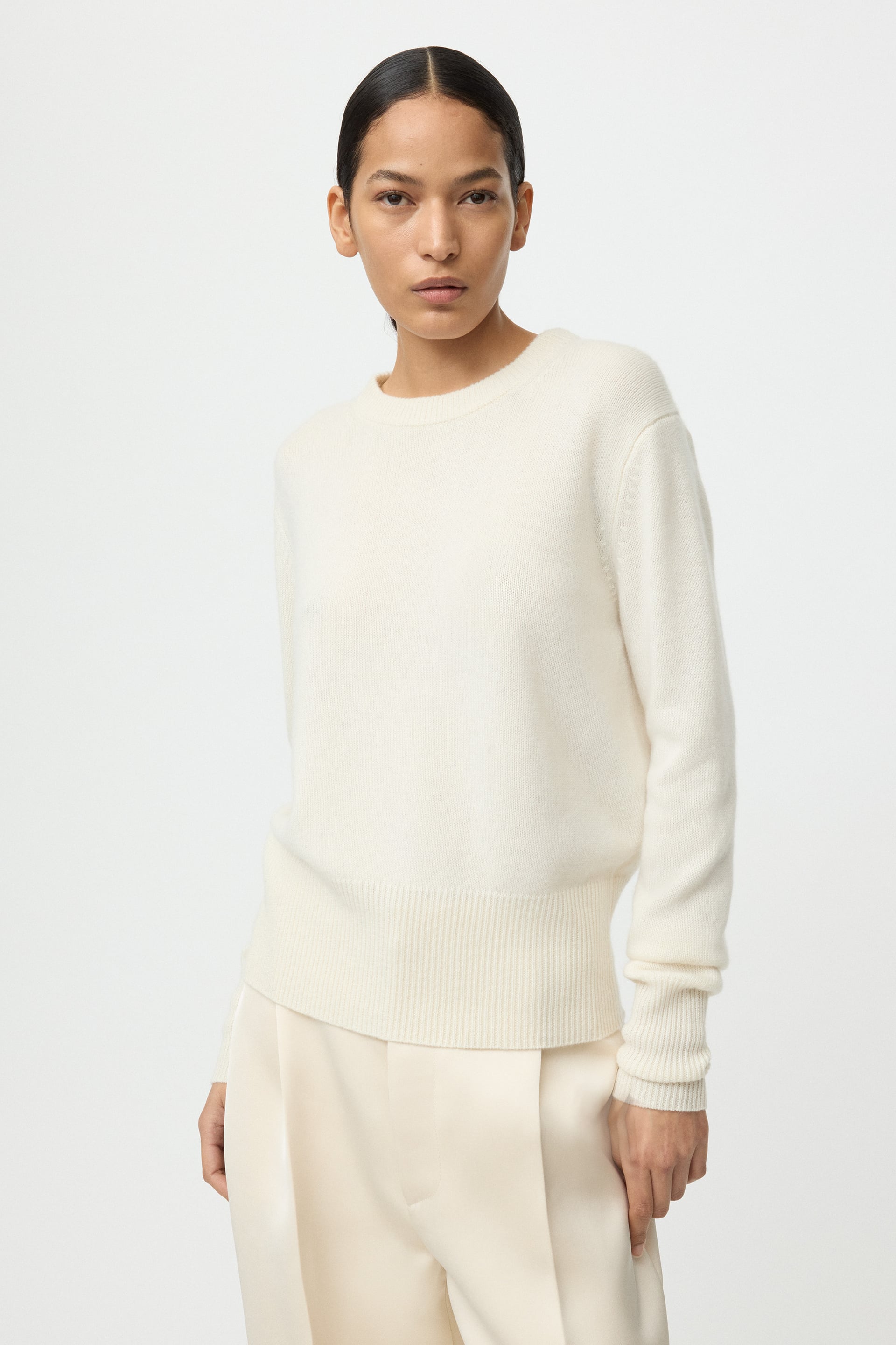 Classic crewneck 2