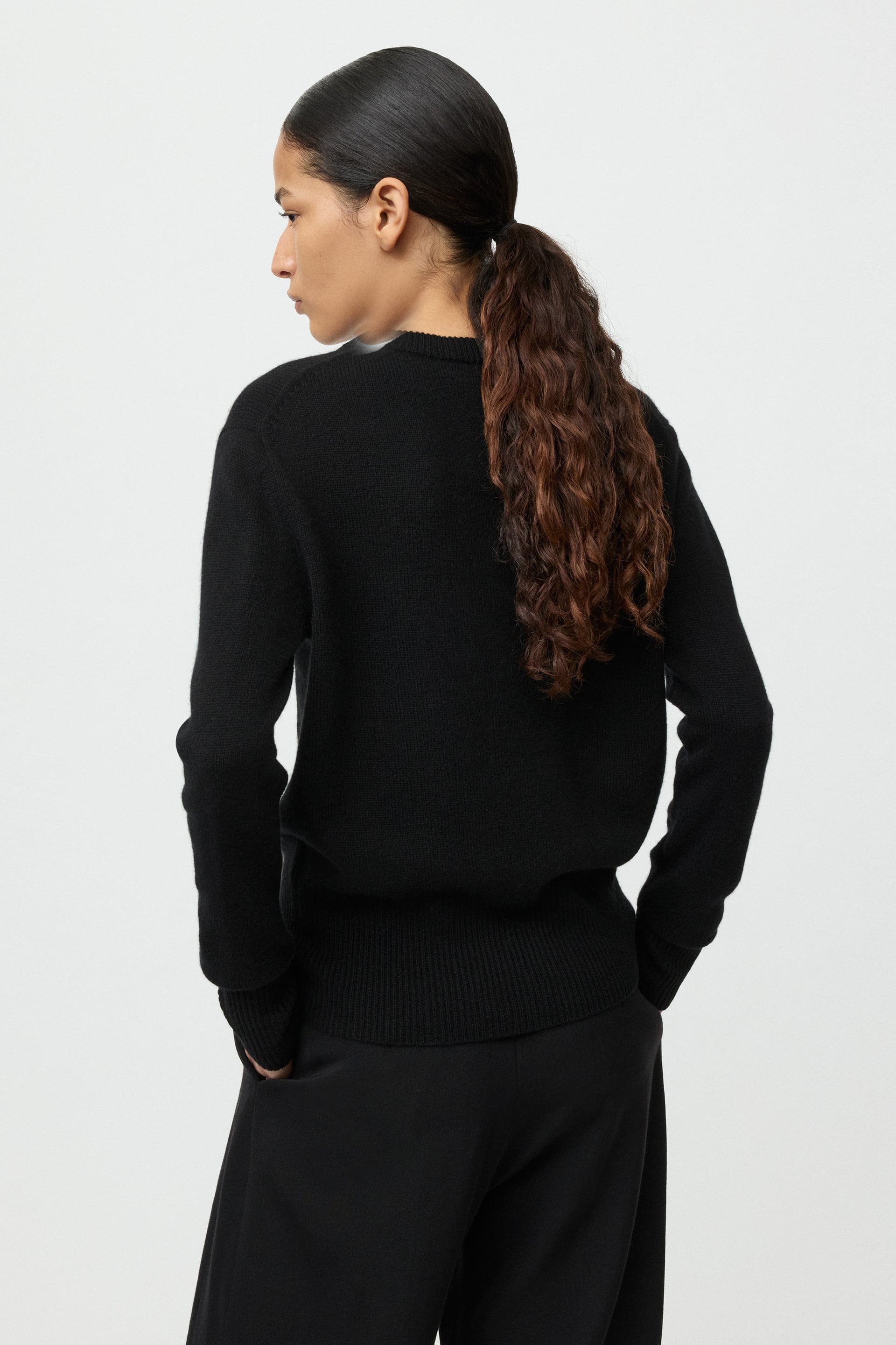 Classic crewneck 2