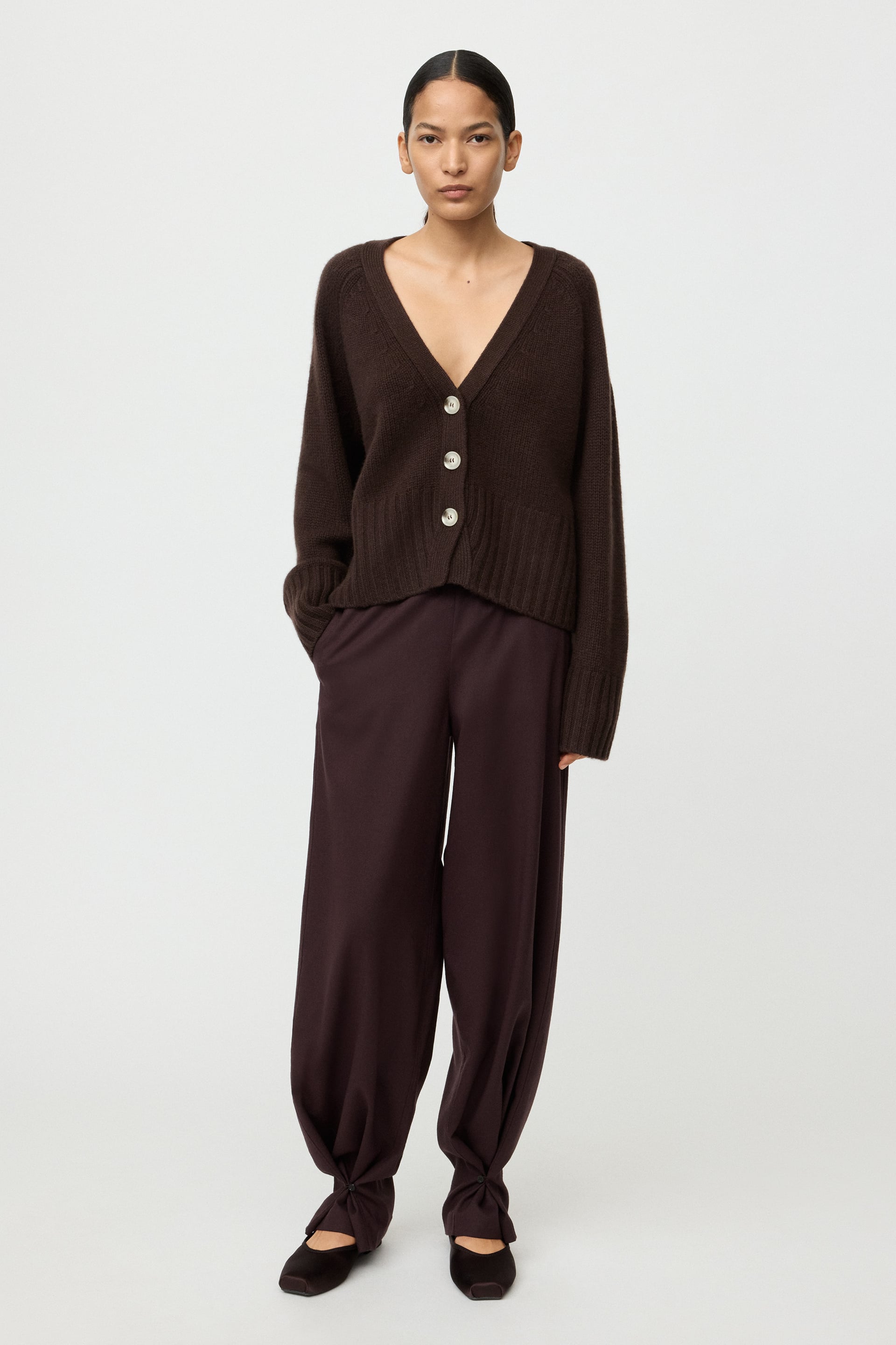 V-neck Cardigan 0