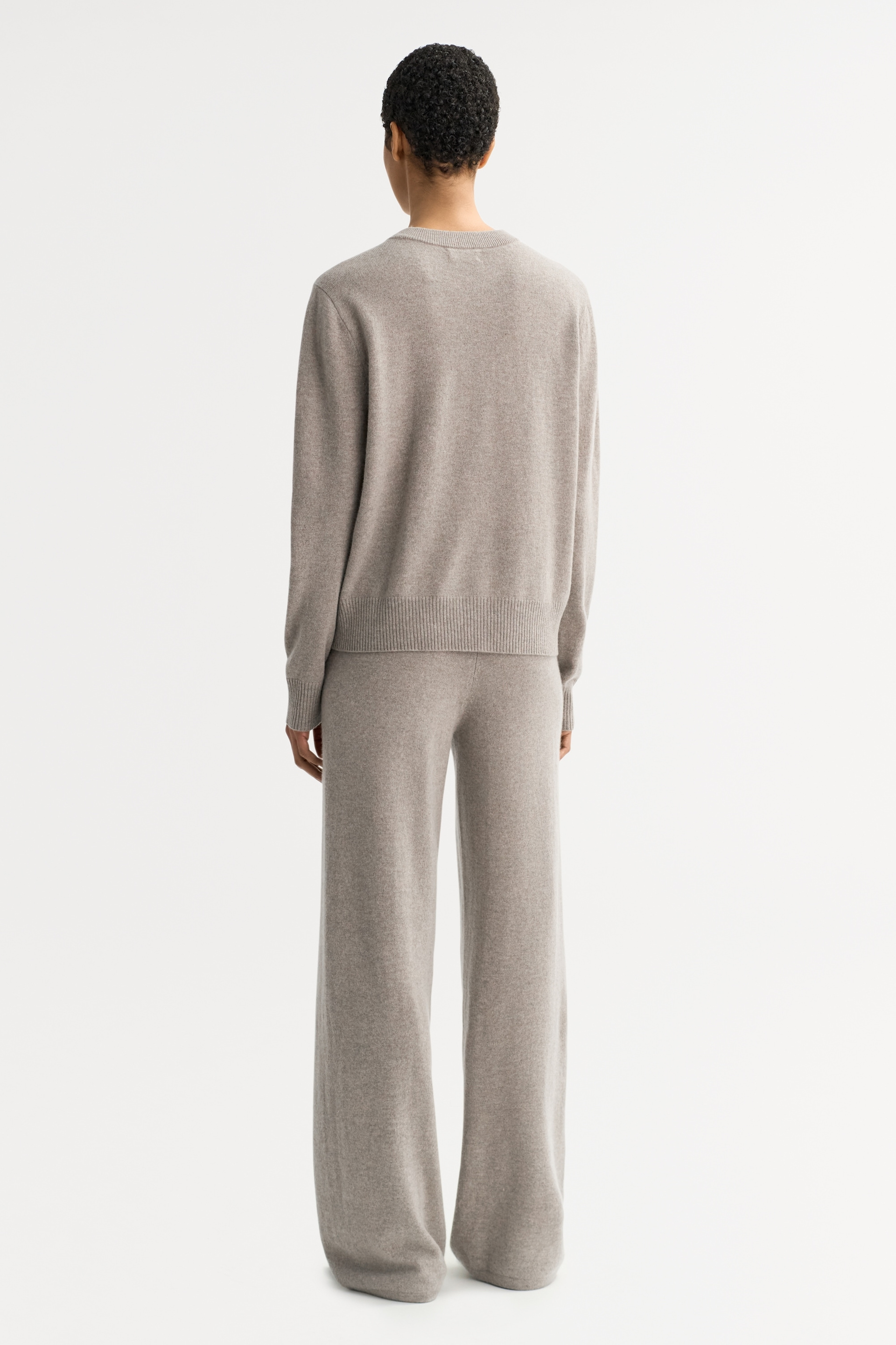 Cashmere set 4