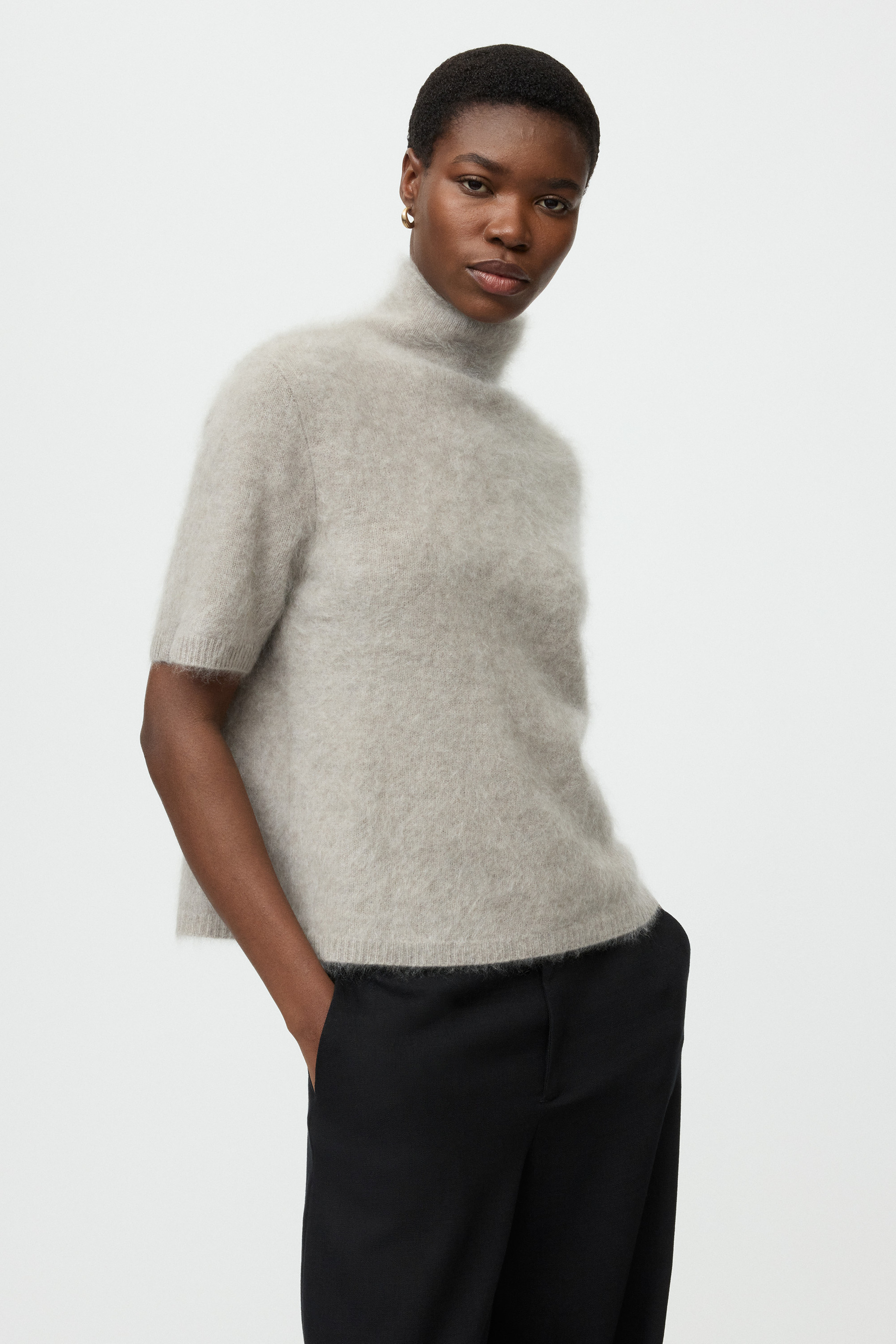 Brushed short sleeve turtleneck 2
