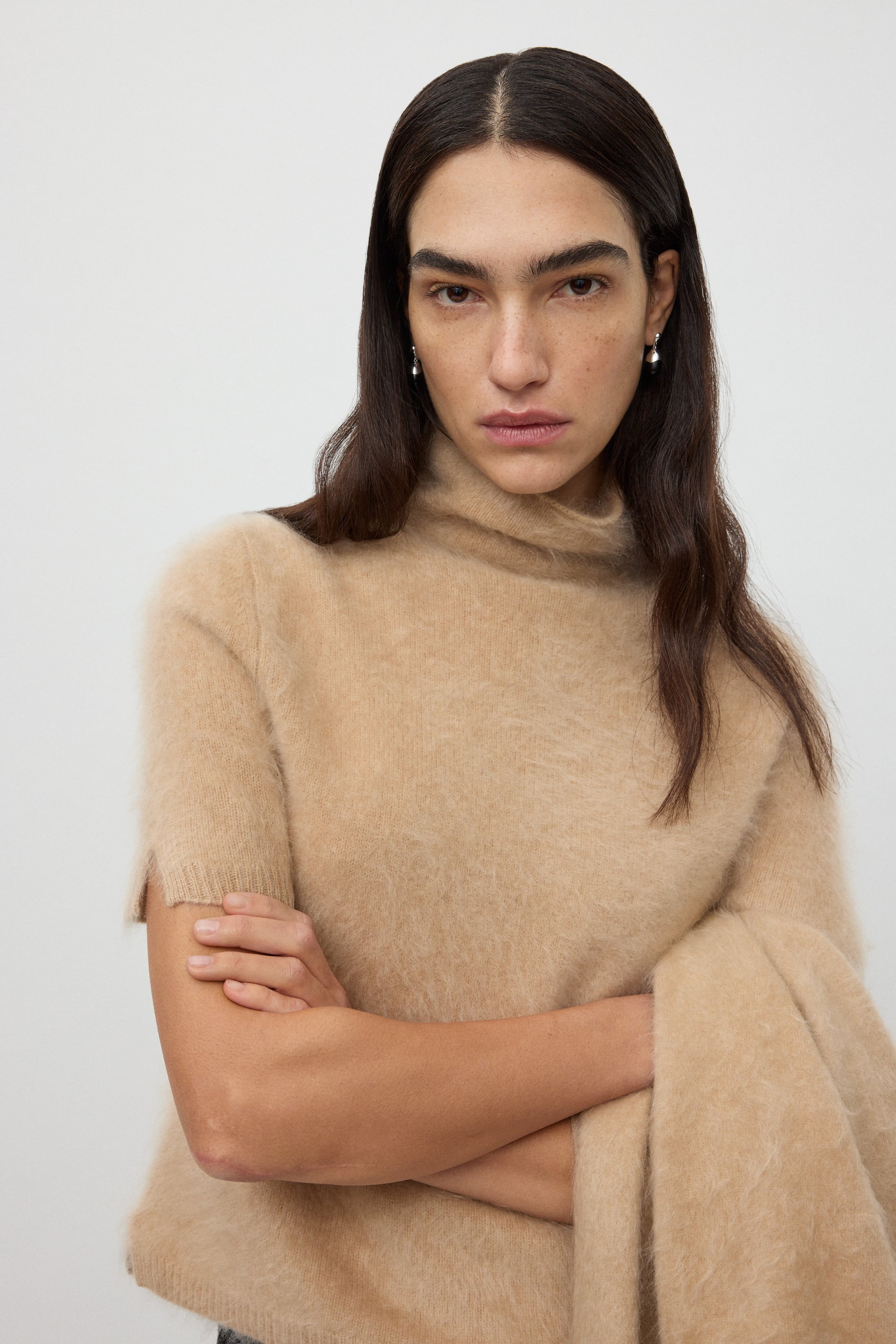Brushed short sleeve turtleneck 3