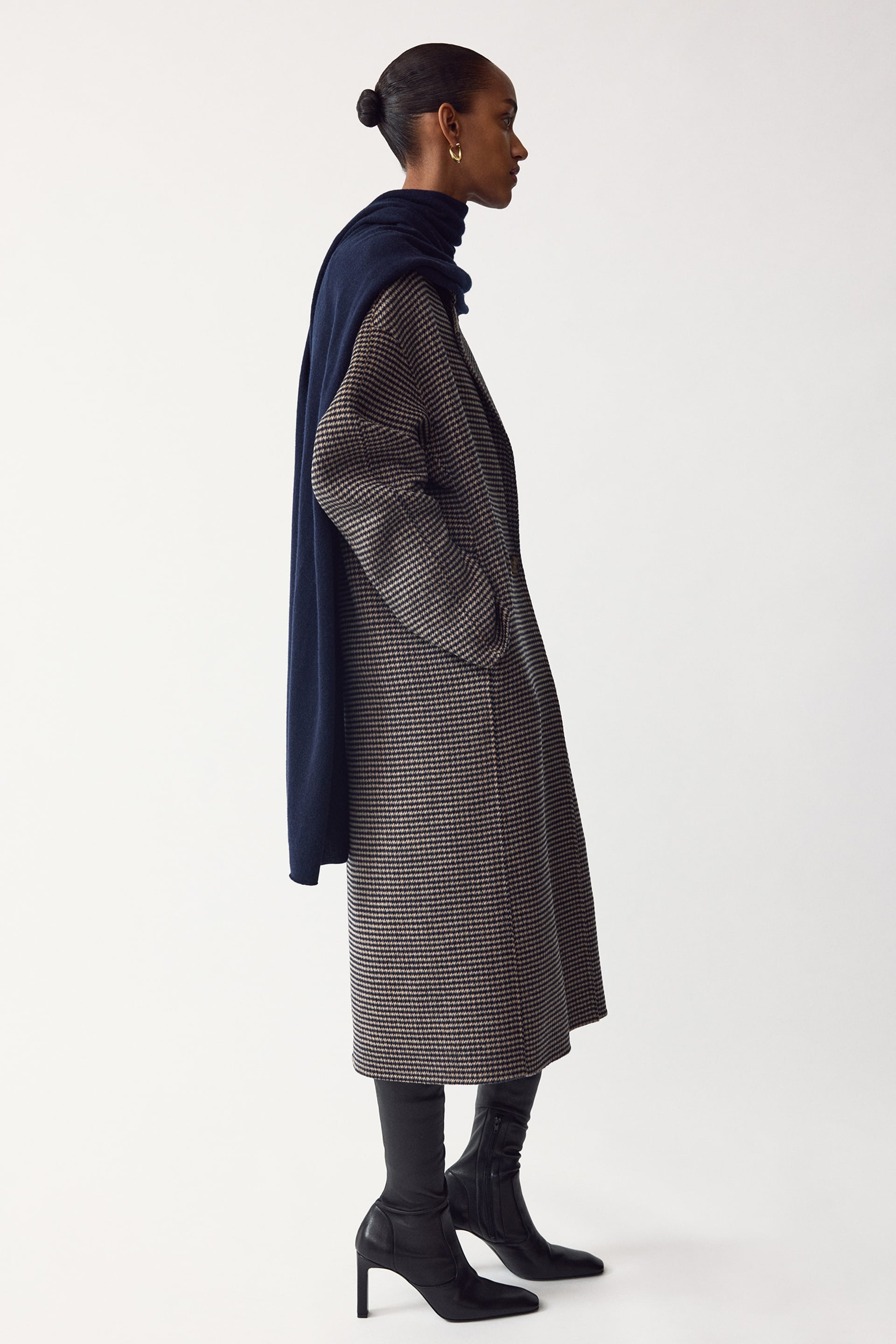 Knitted scarf 3