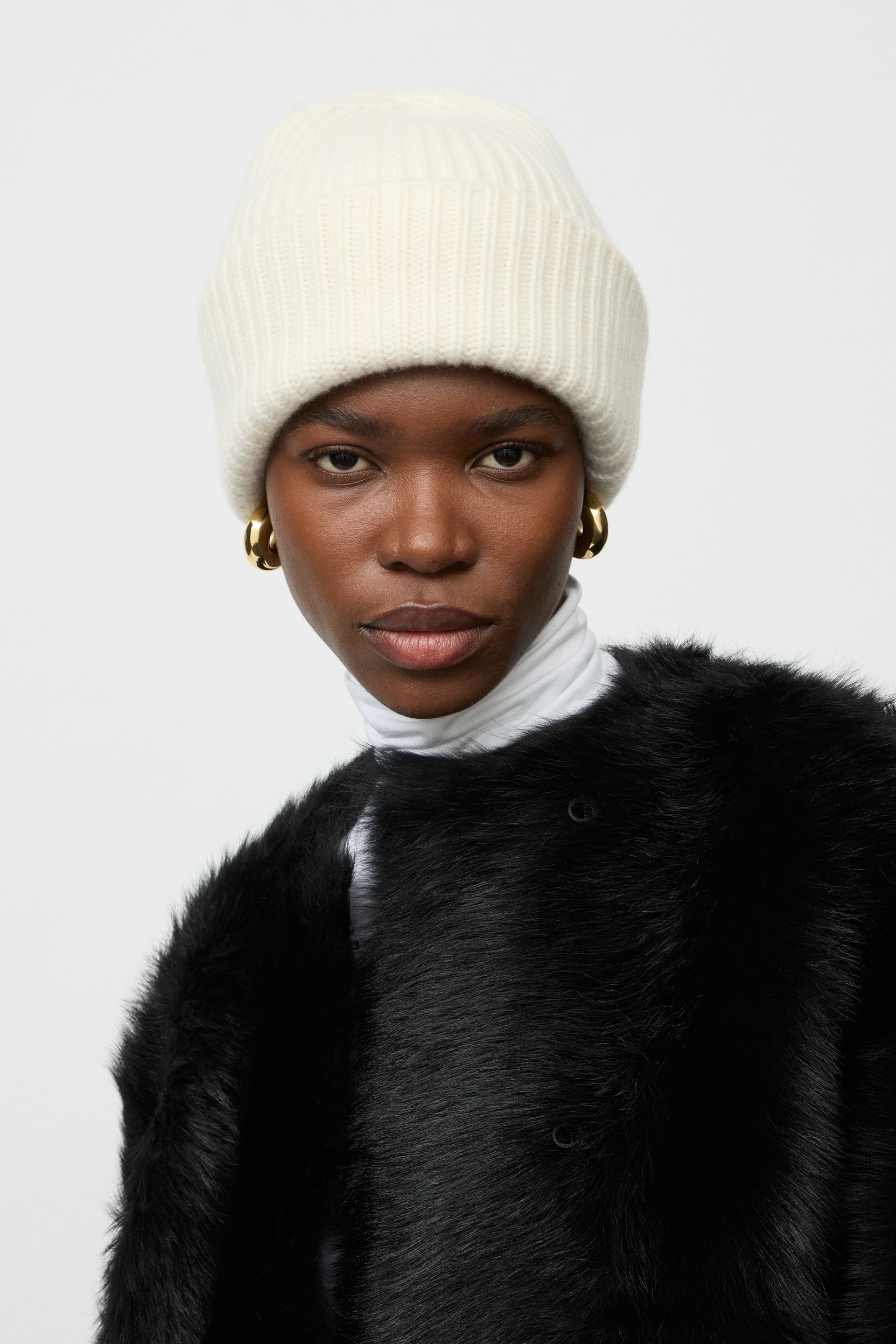 Ribbed beanie 0