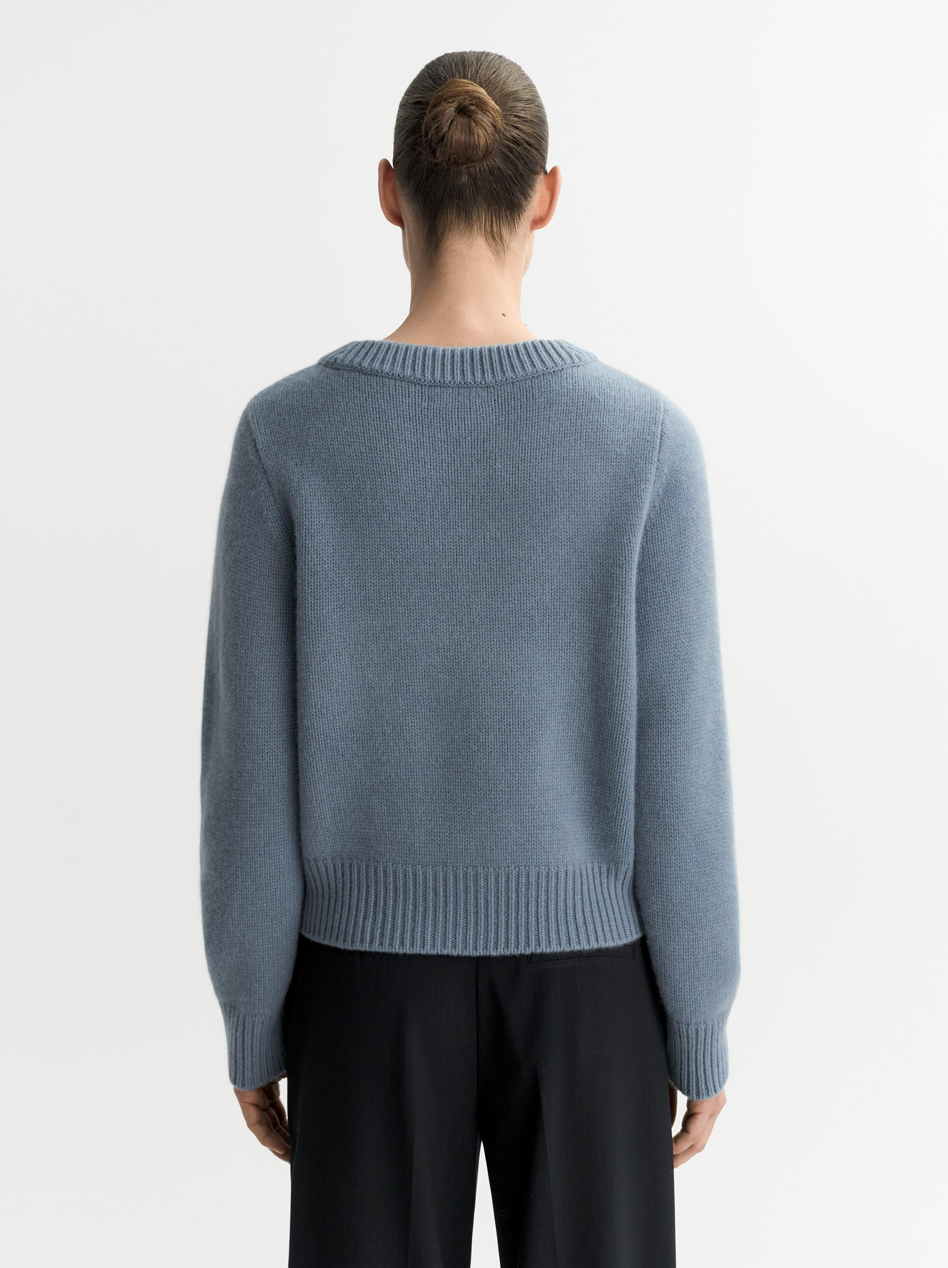 Chunky v-neck 3