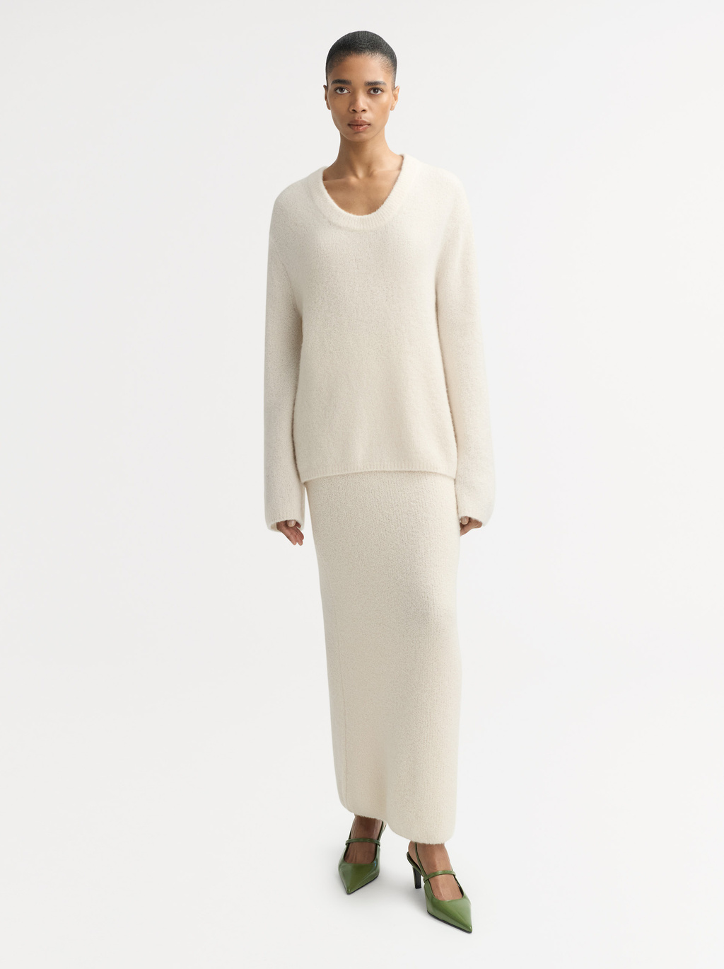 muguet bijou ribbon sweat IVORY スウェット muguet bijou ribbon sweat IVORY スウェット