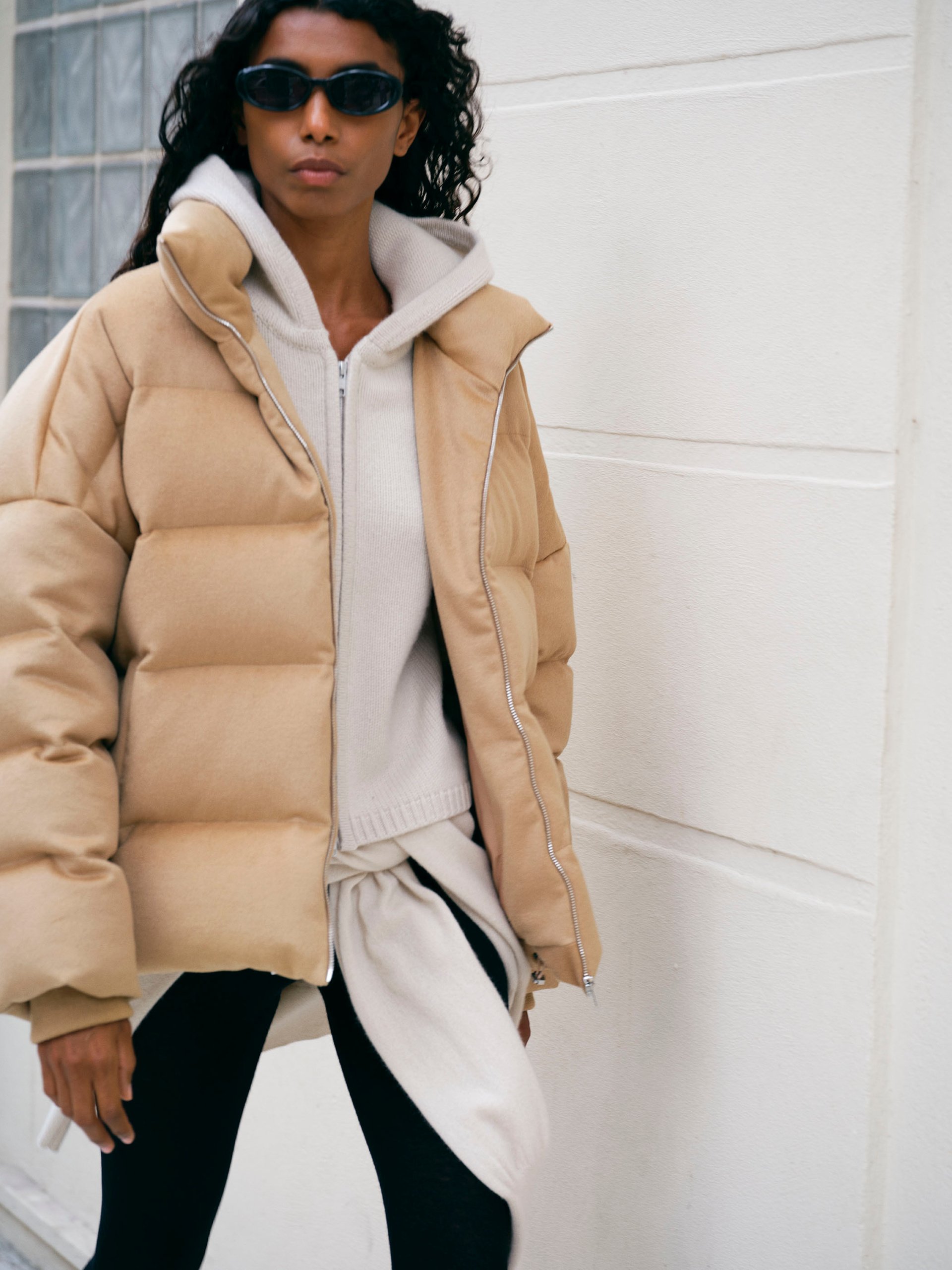 Puffer jacket Camel 2