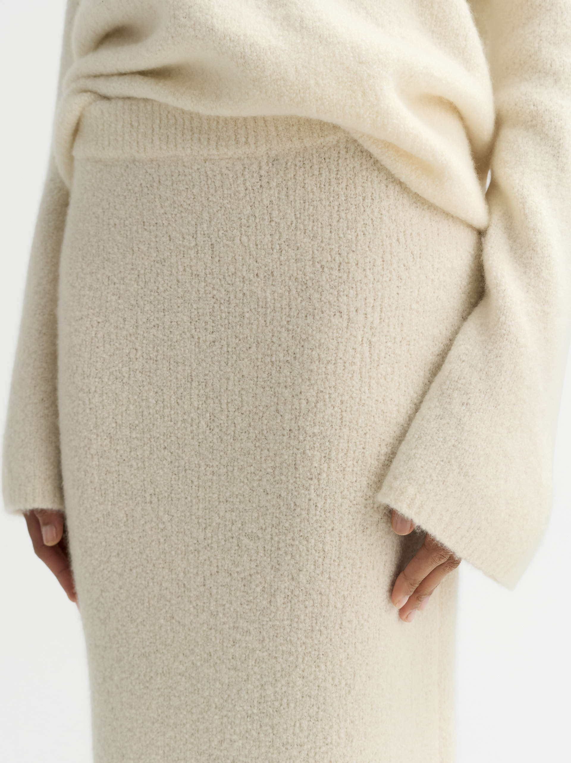 Boucle Skirt 3