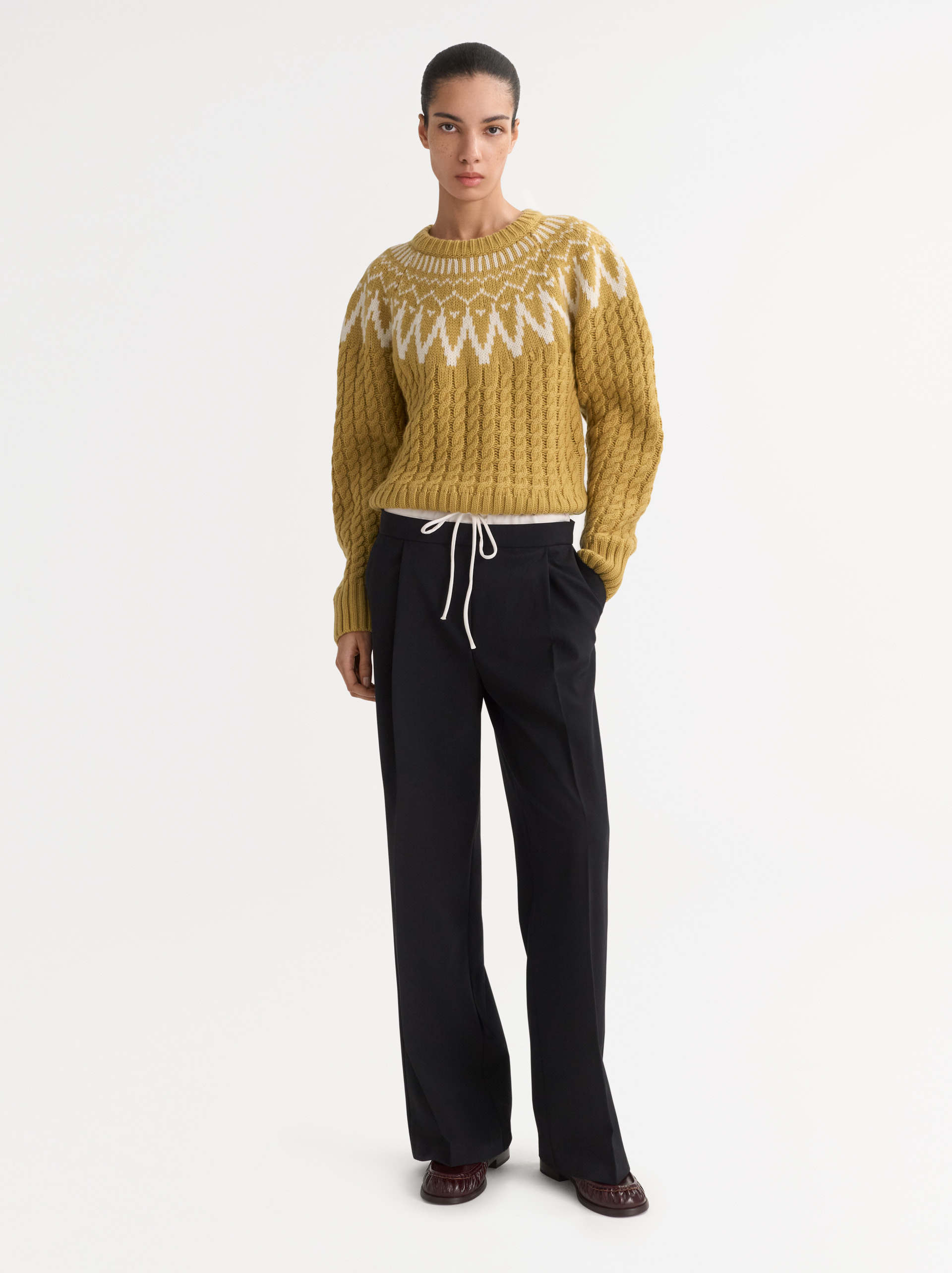 Fair isle cable knit 0