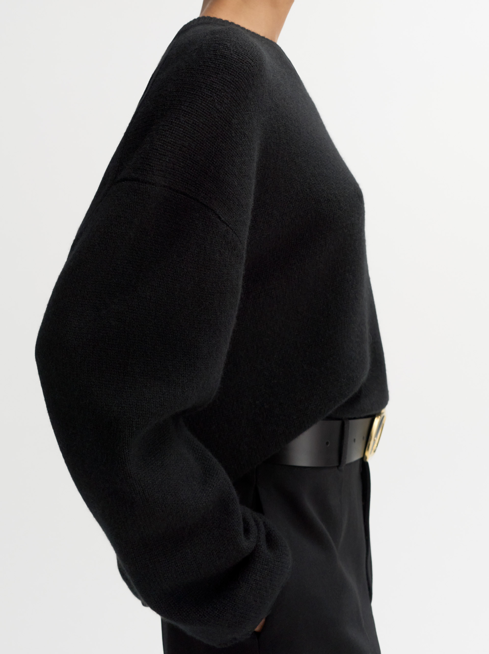 Relaxed fit crewneck 4